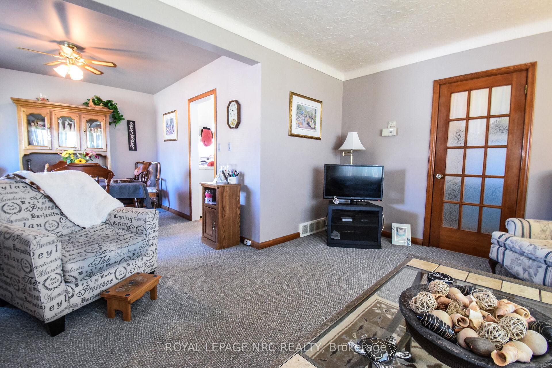 Photo 5 of 514 Ontario Street, St. Catharines, Lakeport — HOMEH