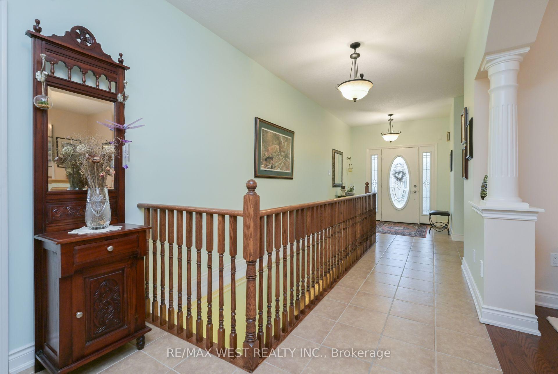 Photo 16 of 164 Carolina Crescent S, Mono, Rural Mono — HOMEH