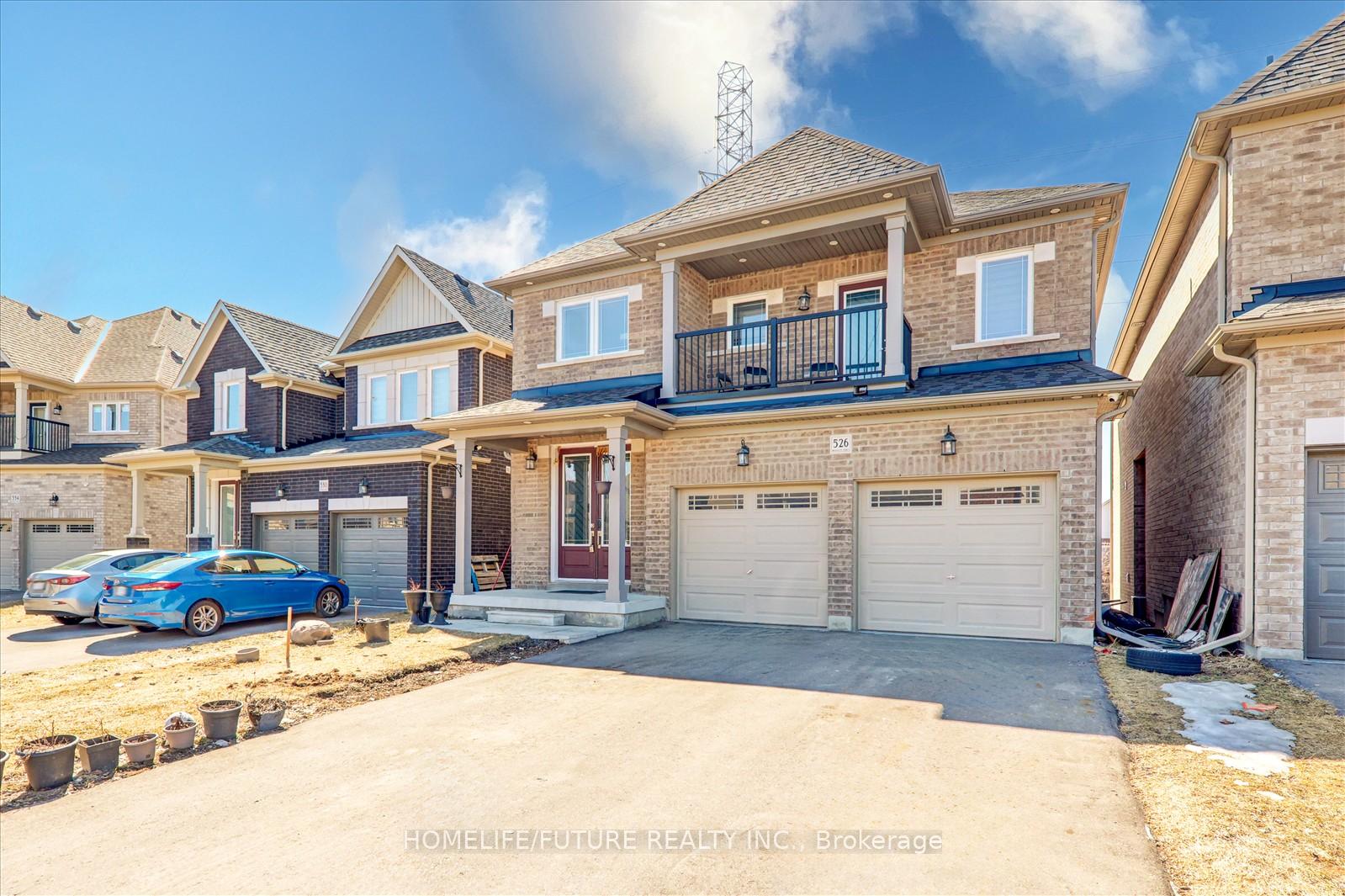 Photo 5 of 526 Askew Court, Oshawa, Taunton — HOMEH