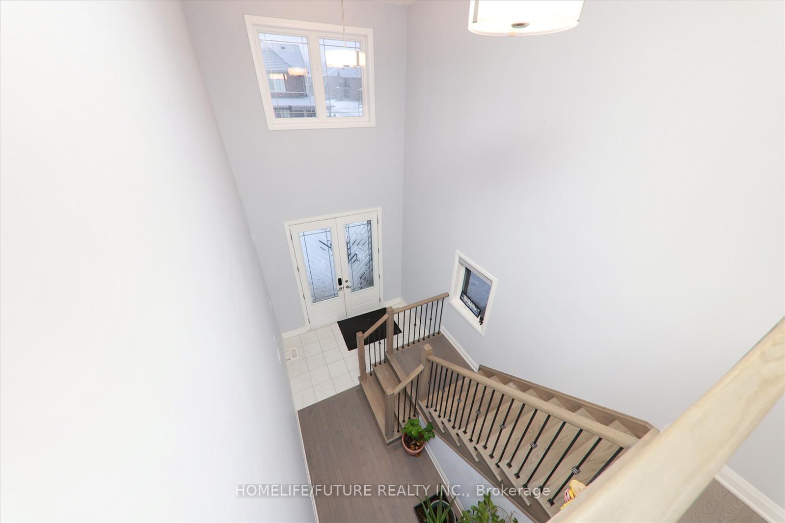 Photo 17 of 526 Askew Court, Oshawa, Taunton — HOMEH