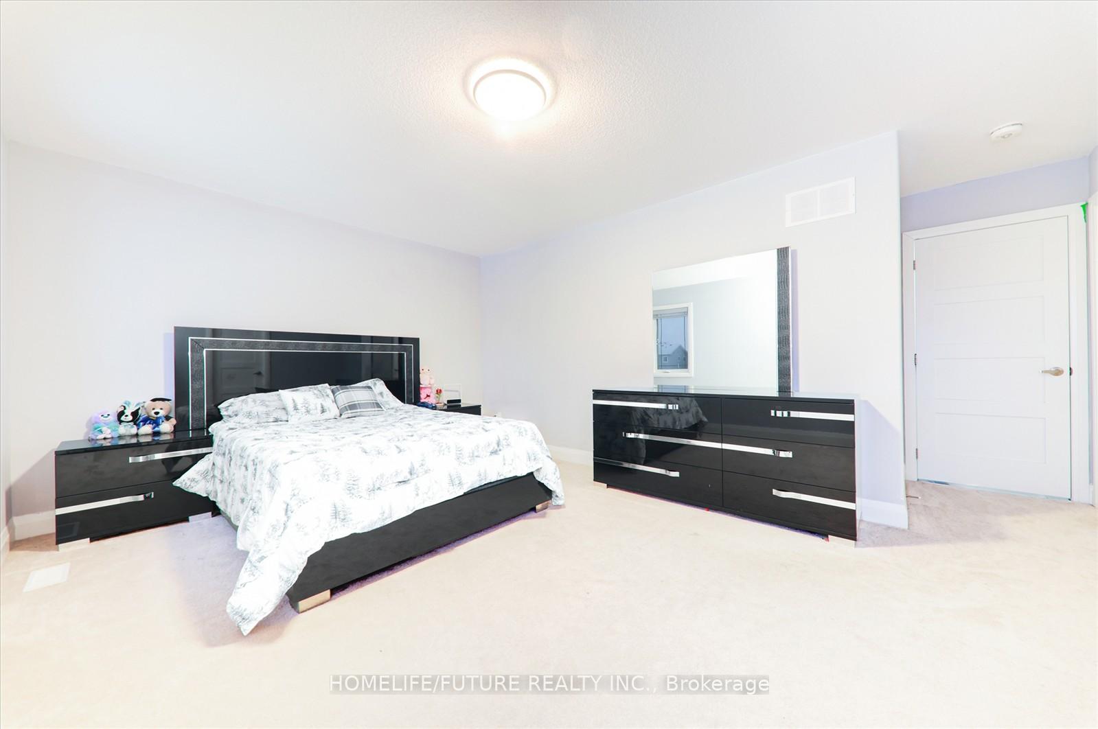 Photo 24 of 526 Askew Court, Oshawa, Taunton — HOMEH