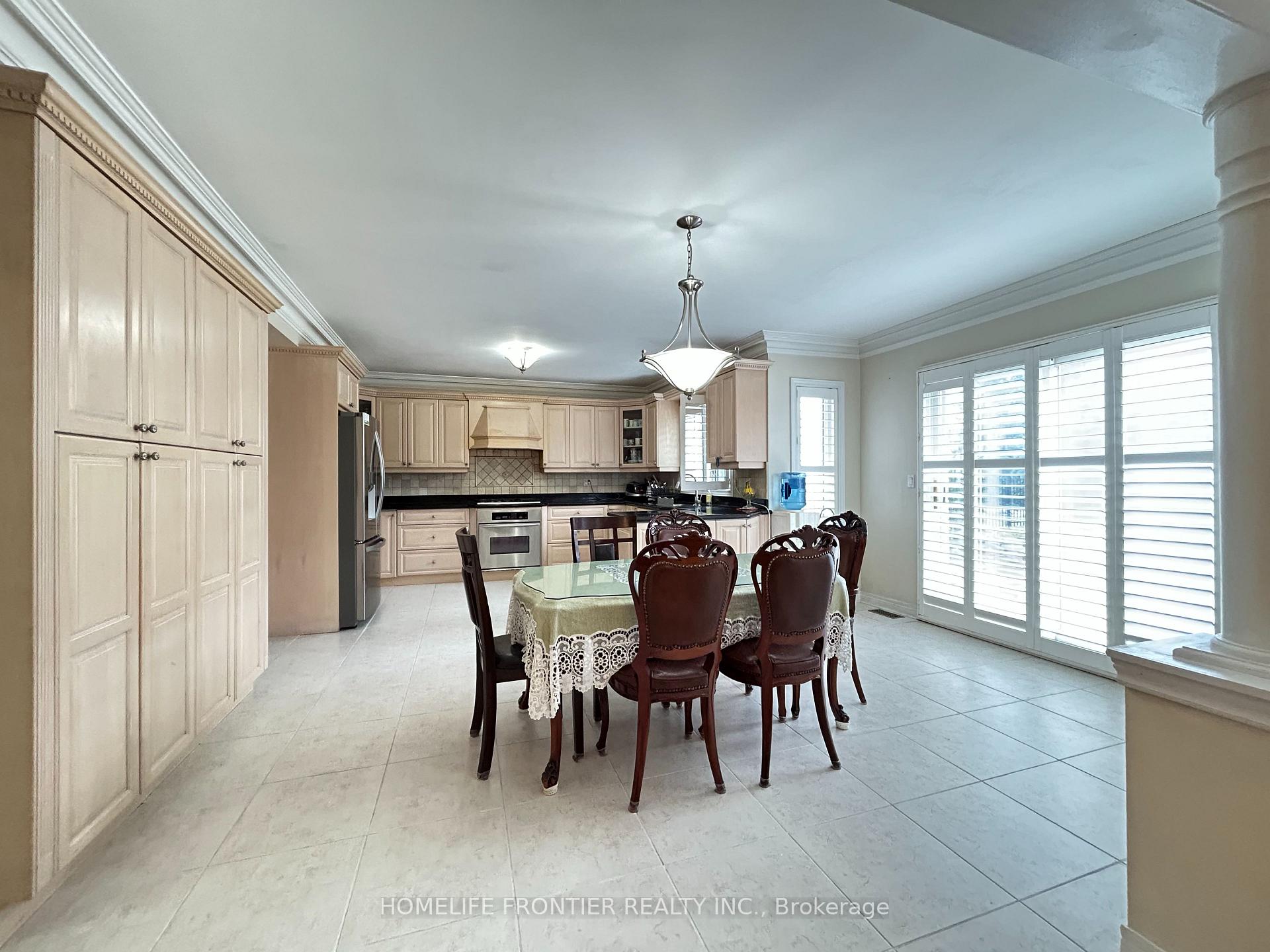 Photo 4 of 180 St. Michele Place, Vaughan, Islington Woods — HOMEH