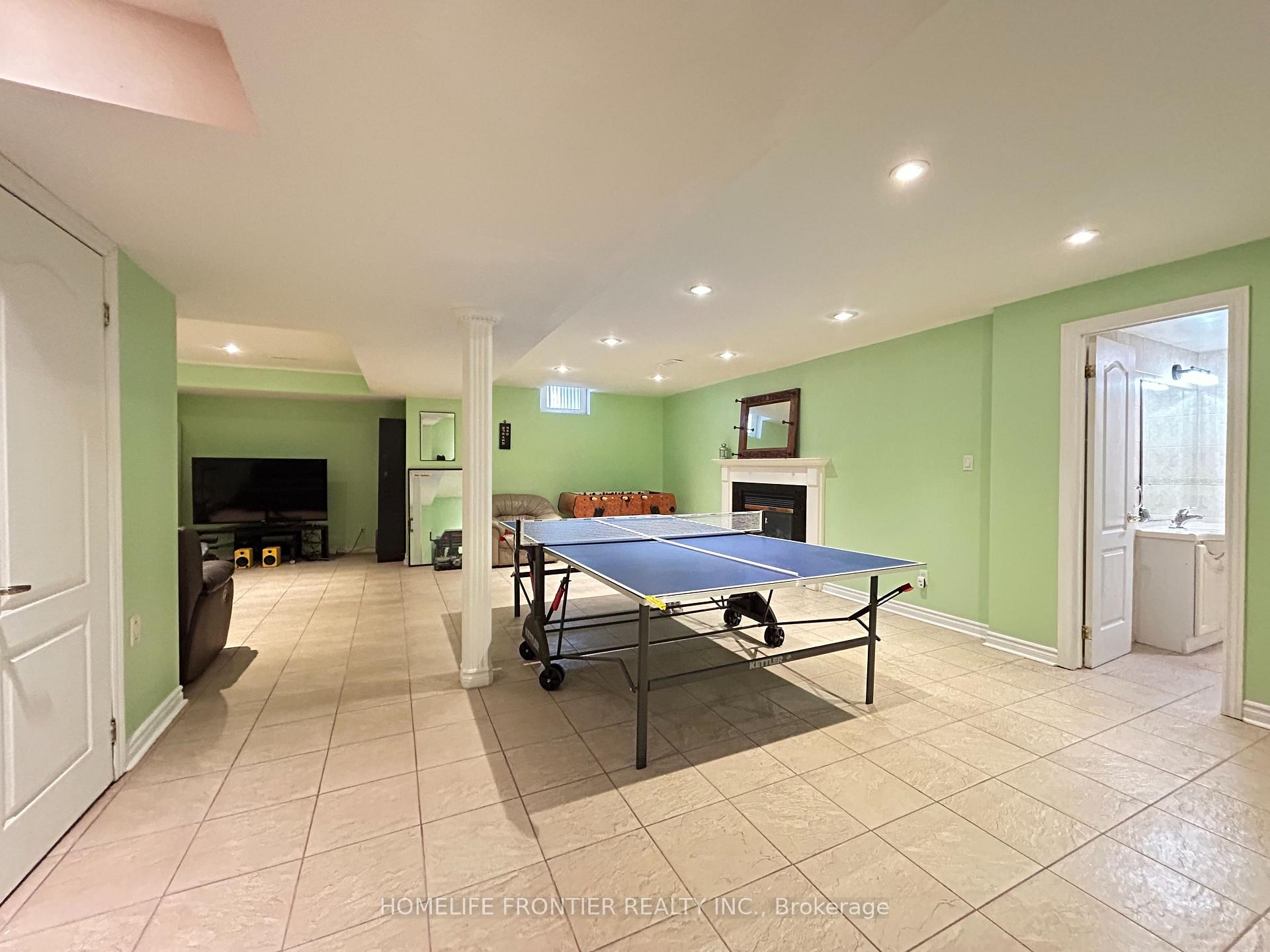 Photo 31 of 180 St. Michele Place, Vaughan, Islington Woods — HOMEH