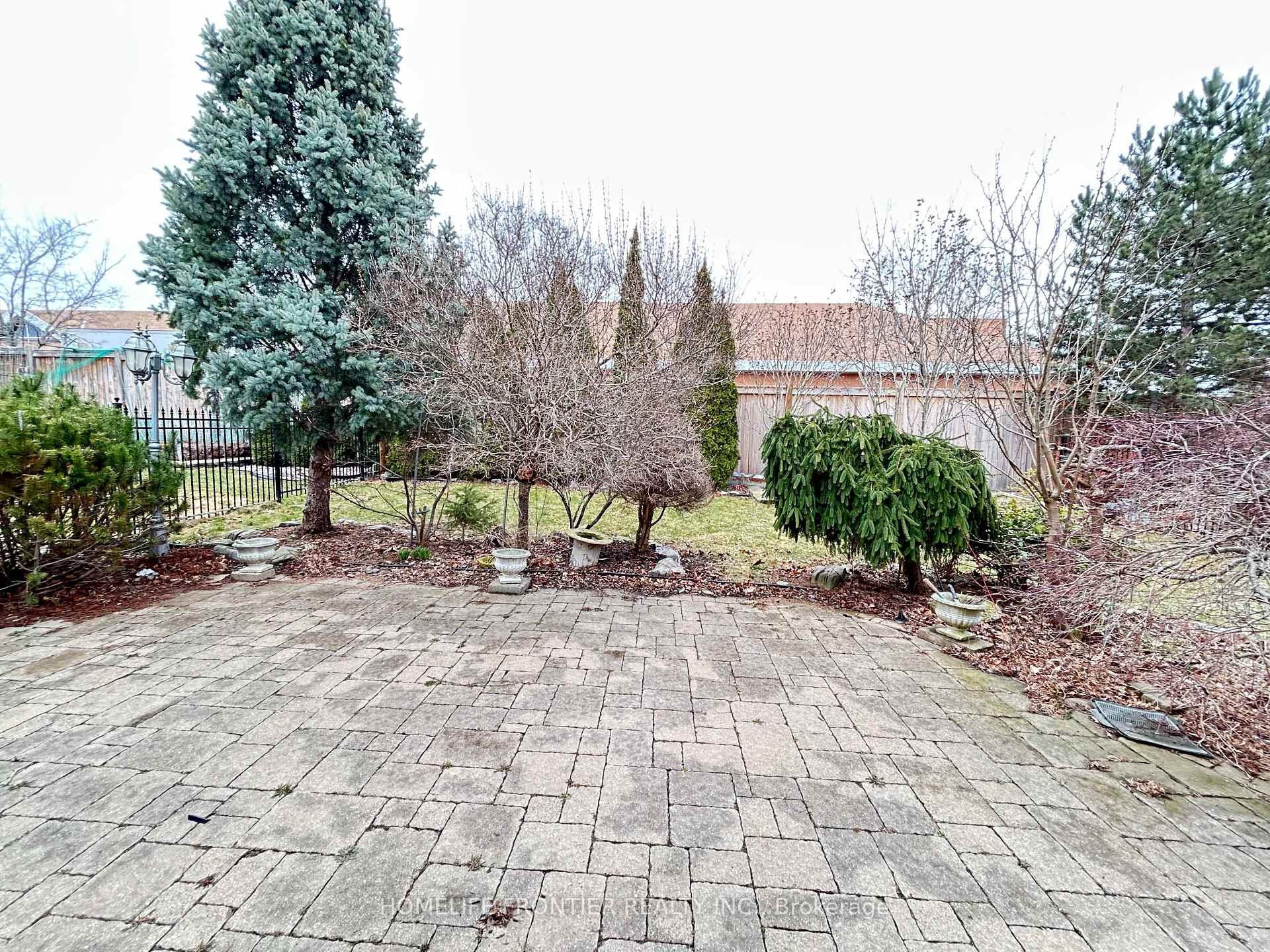 Photo 35 of 180 St. Michele Place, Vaughan, Islington Woods — HOMEH