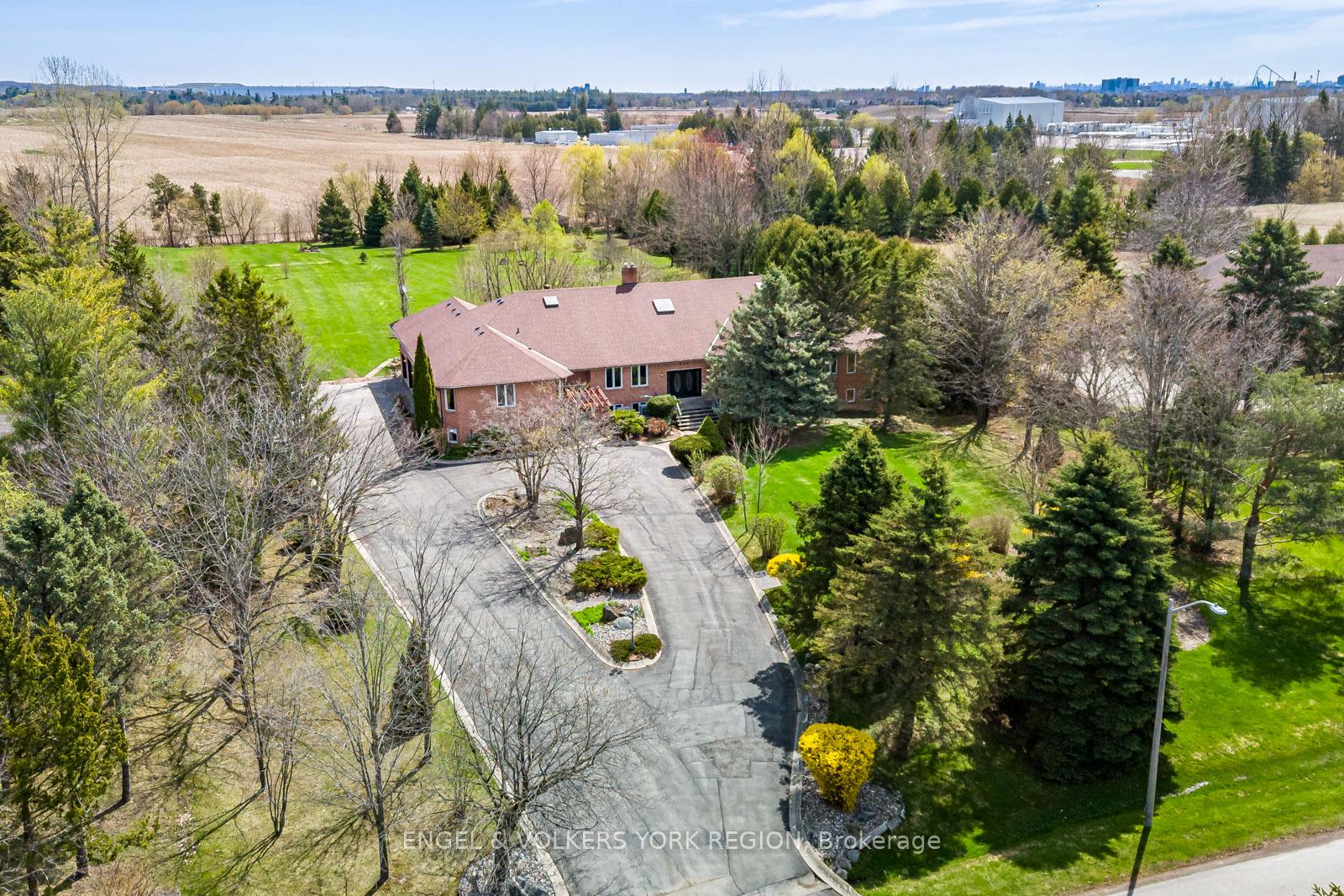 Photo 1 of 450 Stephanie Boulevard, Vaughan, Kleinburg — HOMEH