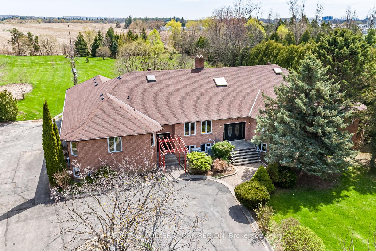 Photo 4 of 450 Stephanie Boulevard, Vaughan, Kleinburg — HOMEH