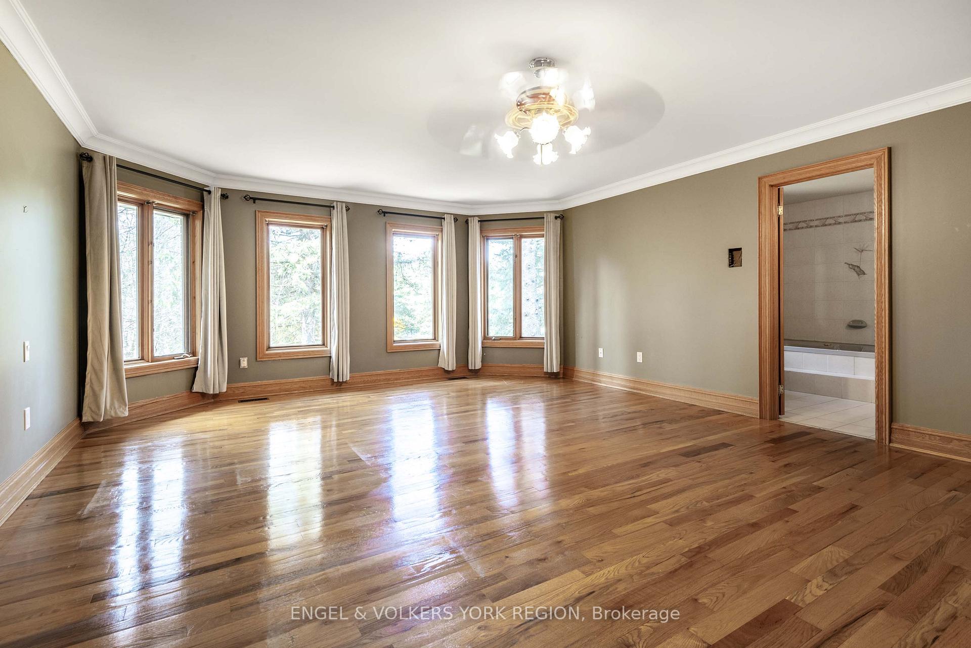 Photo 47 of 450 Stephanie Boulevard, Vaughan, Kleinburg — HOMEH
