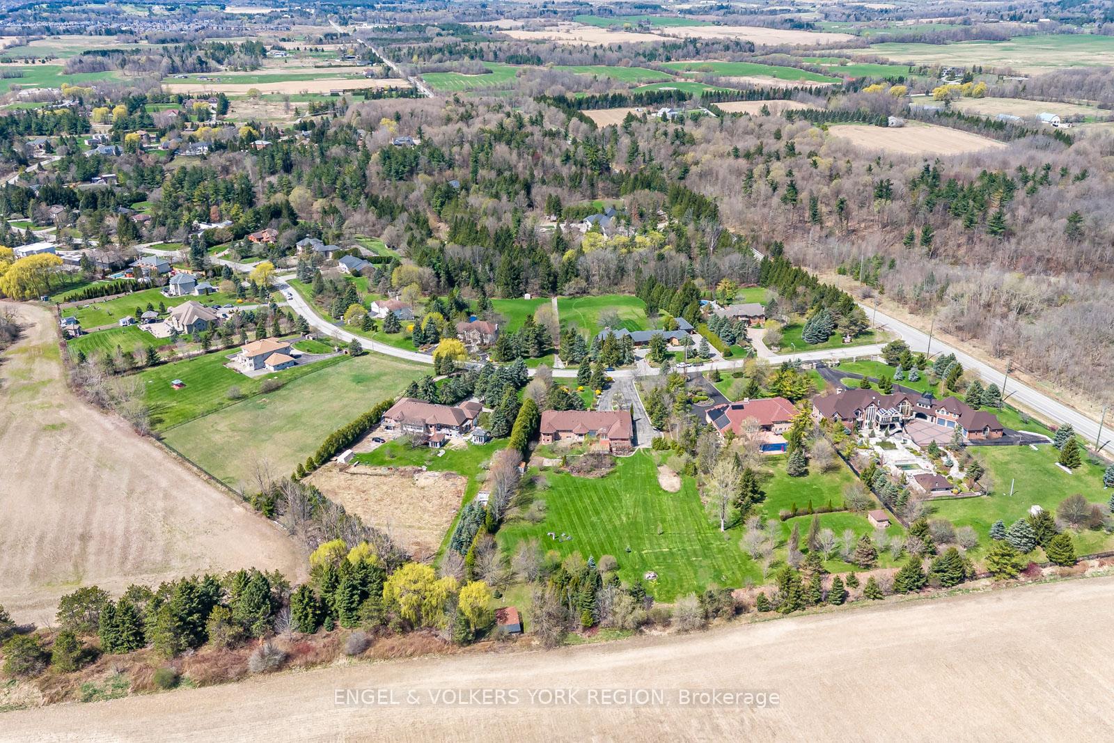 Photo 39 of 450 Stephanie Boulevard, Vaughan, Kleinburg — HOMEH