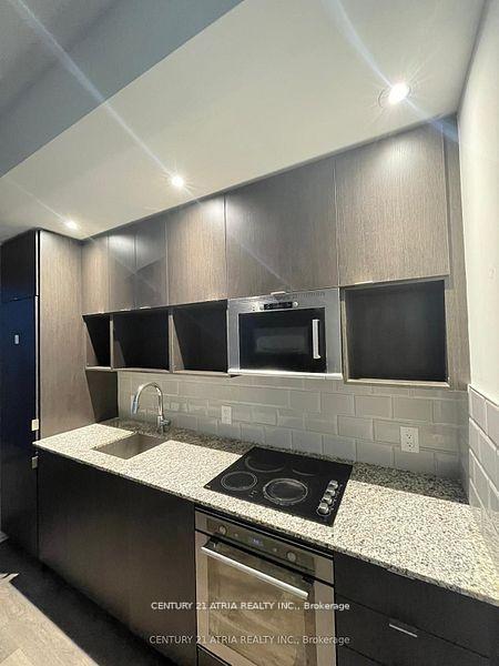 Photo 6 of Unit 3112, 89 McGill Street, Toronto, Church-Yonge Corridor — HOMEH