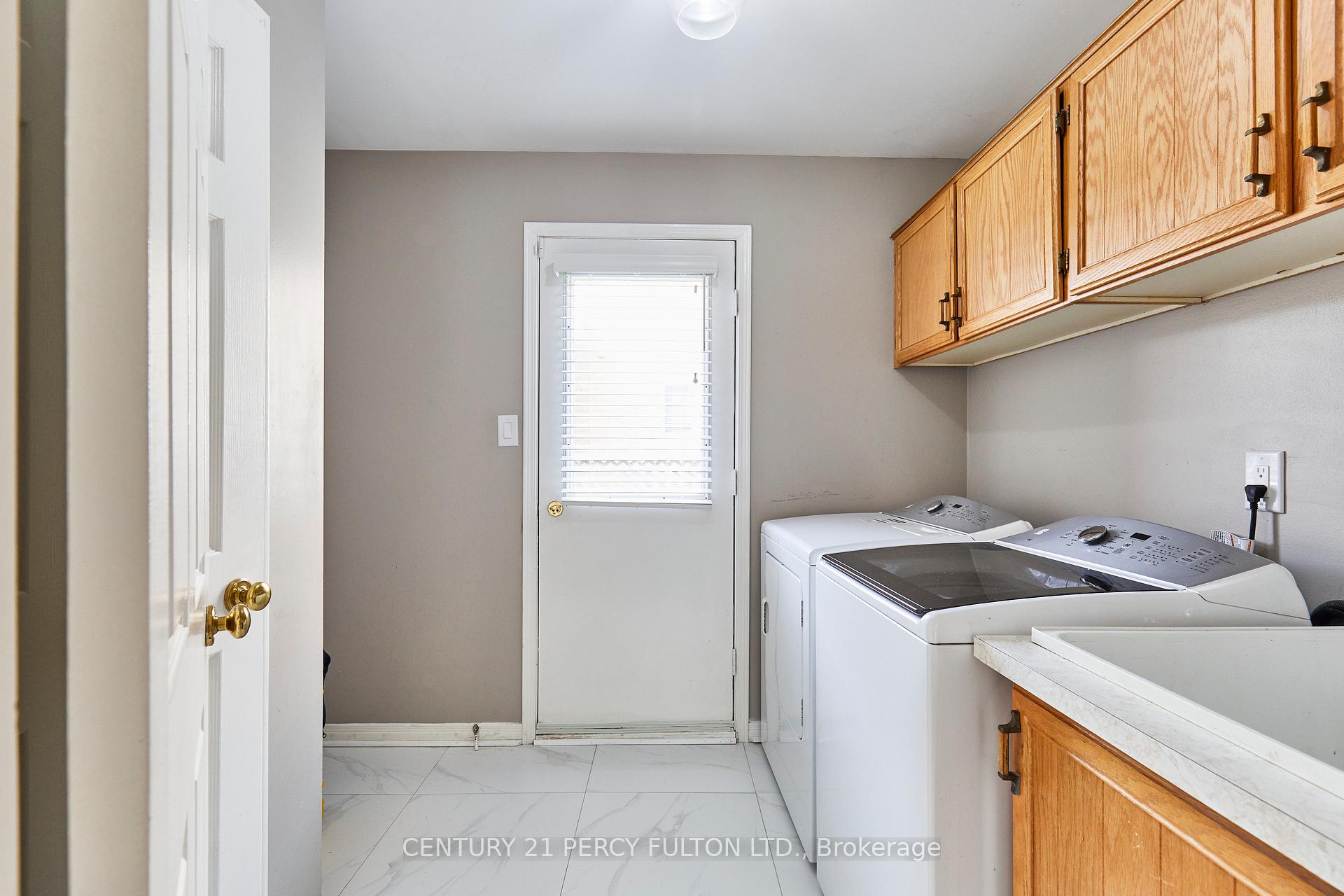 Photo 10 of 1945 Rosebank Road, Pickering, Amberlea — HOMEH