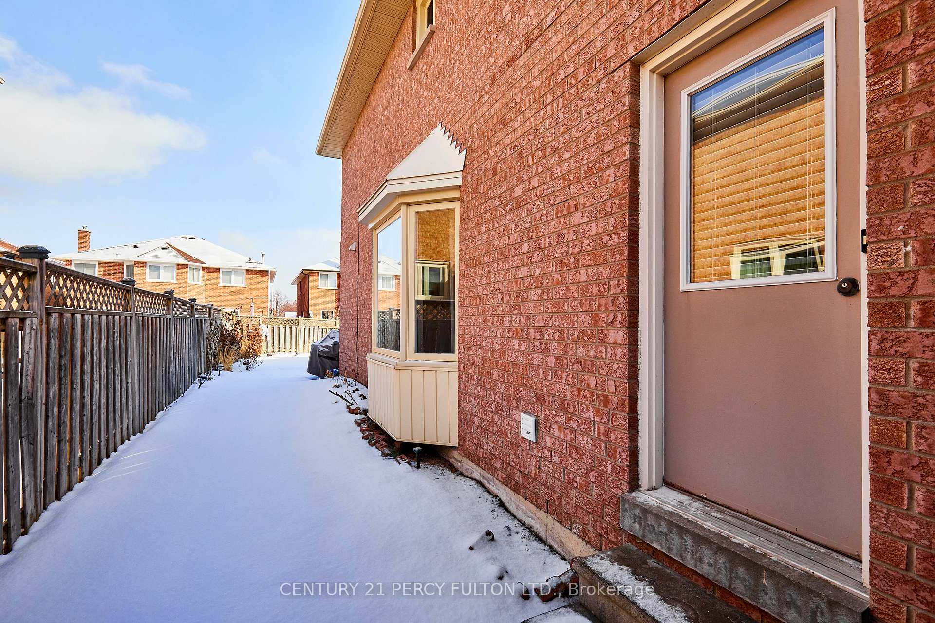 Photo 36 of 1945 Rosebank Road, Pickering, Amberlea — HOMEH