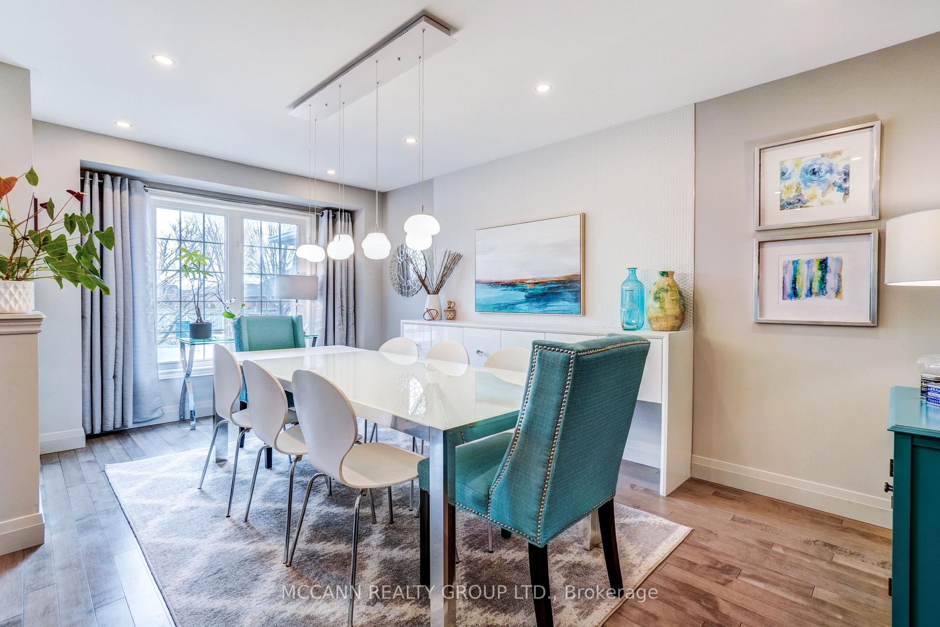 Photo 6 of 142 Carnwith Drive E, Whitby, Brooklin — HOMEH