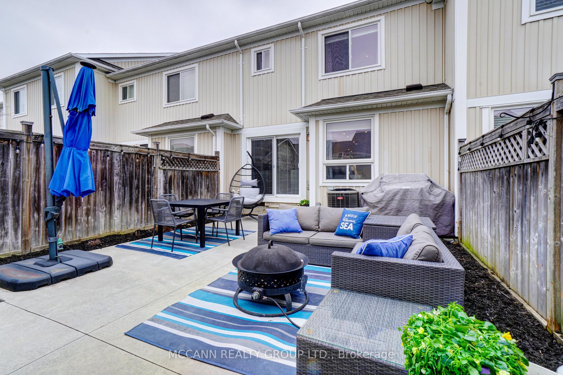 Photo 36 of 142 Carnwith Drive E, Whitby, Brooklin — HOMEH