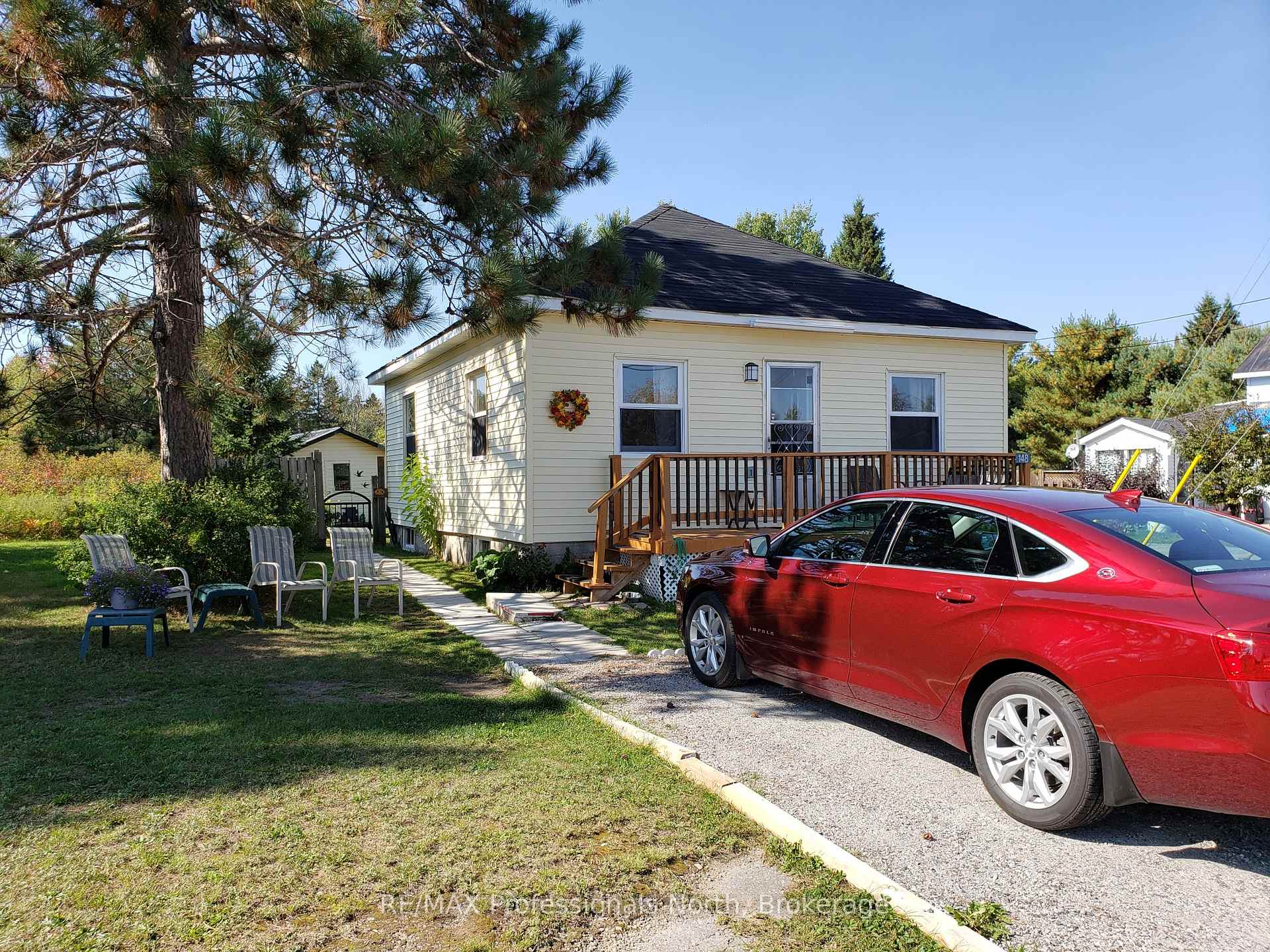 Photo 1 of 148 Main Street, Perry, Novar — HOMEH