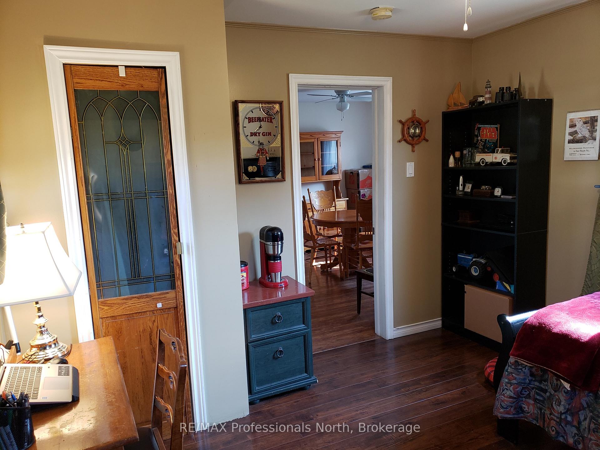 Photo 4 of 148 Main Street, Perry, Novar — HOMEH