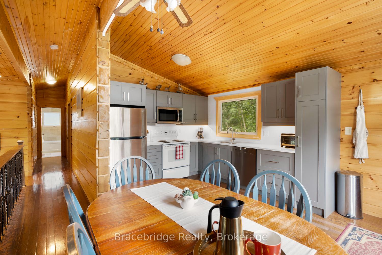 Photo 26 of 9 Riverview Drive, McKellar — HOMEH
