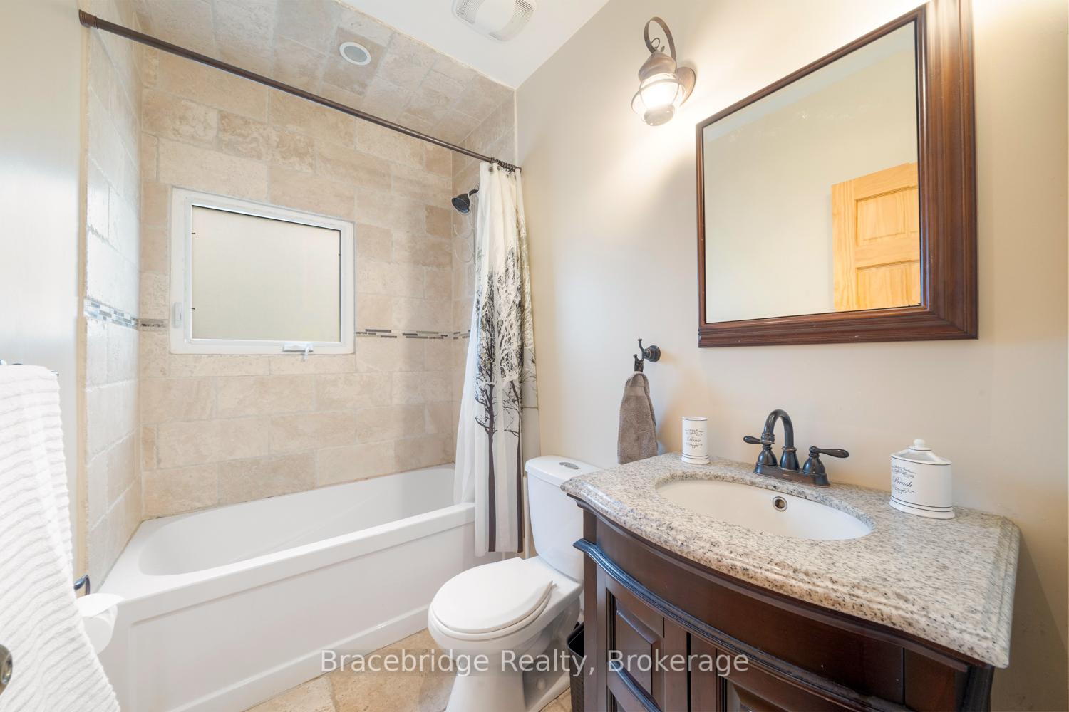 Photo 28 of 9 Riverview Drive, McKellar — HOMEH