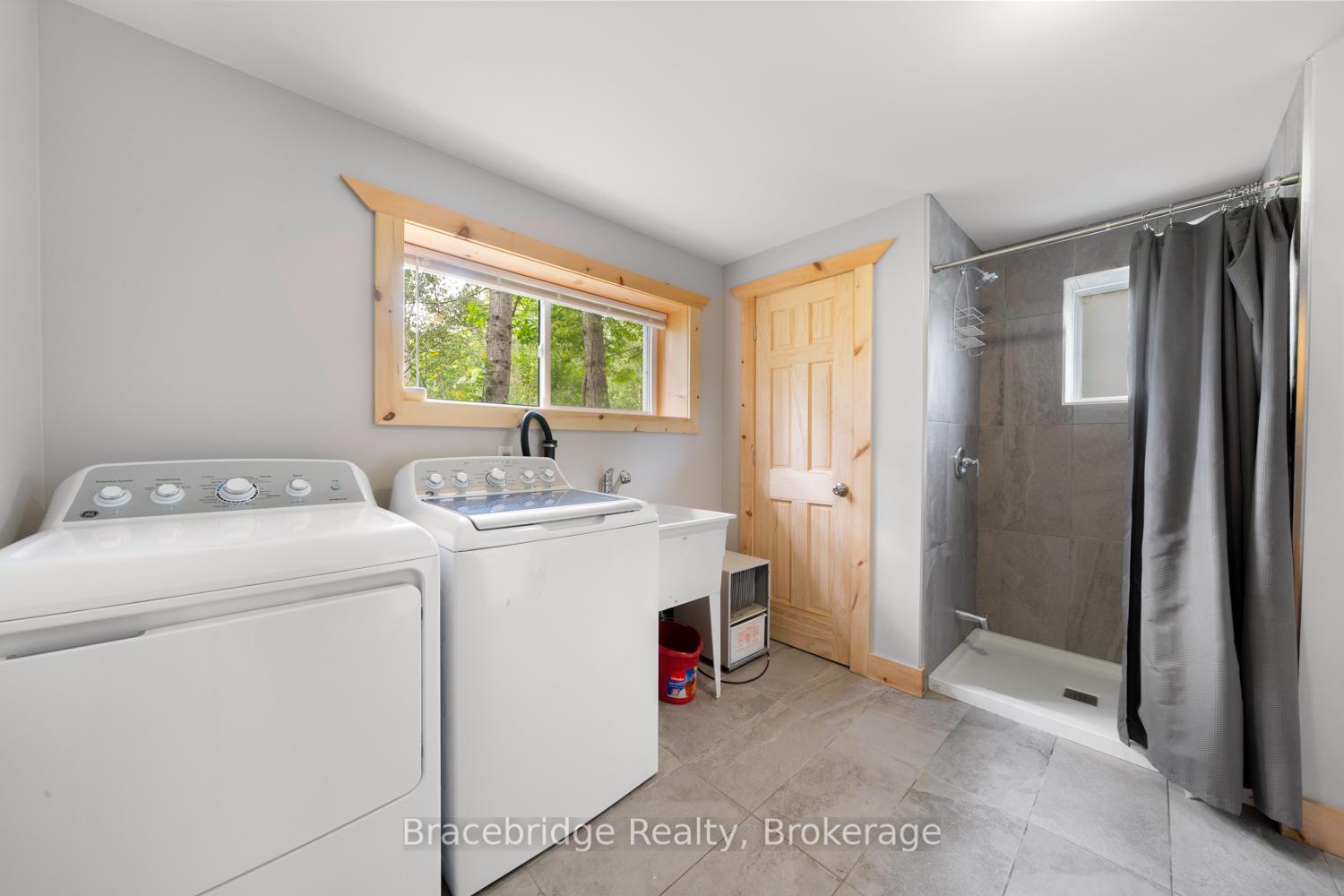 Photo 36 of 9 Riverview Drive, McKellar — HOMEH