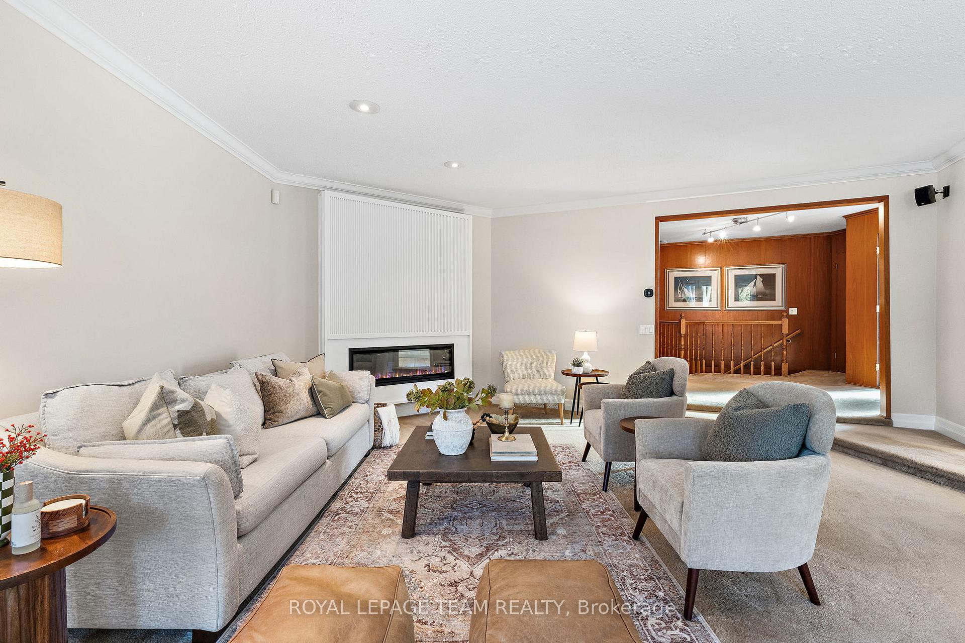 Photo 4 of 1731 Century Road E, Ottawa, Manotick South to Roger Stevens — HOMEH