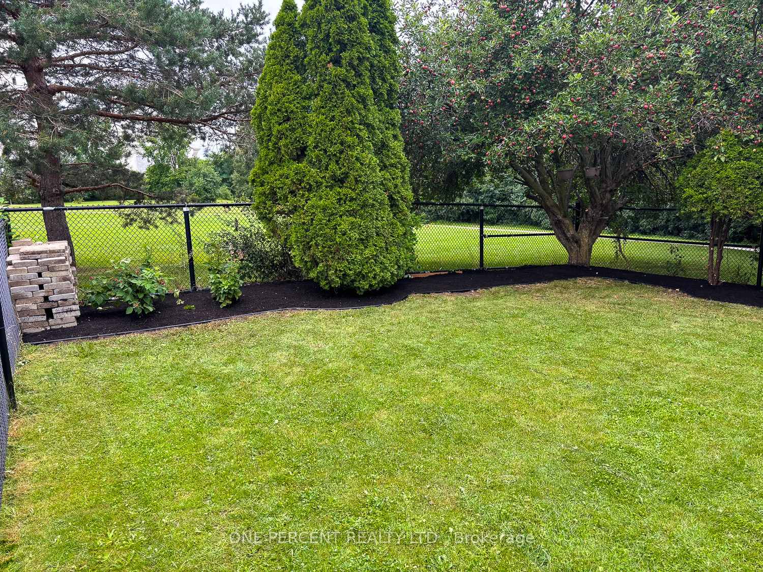 Photo 32 of 15 Sunshade Place, Brampton, Heart Lake West — HOMEH