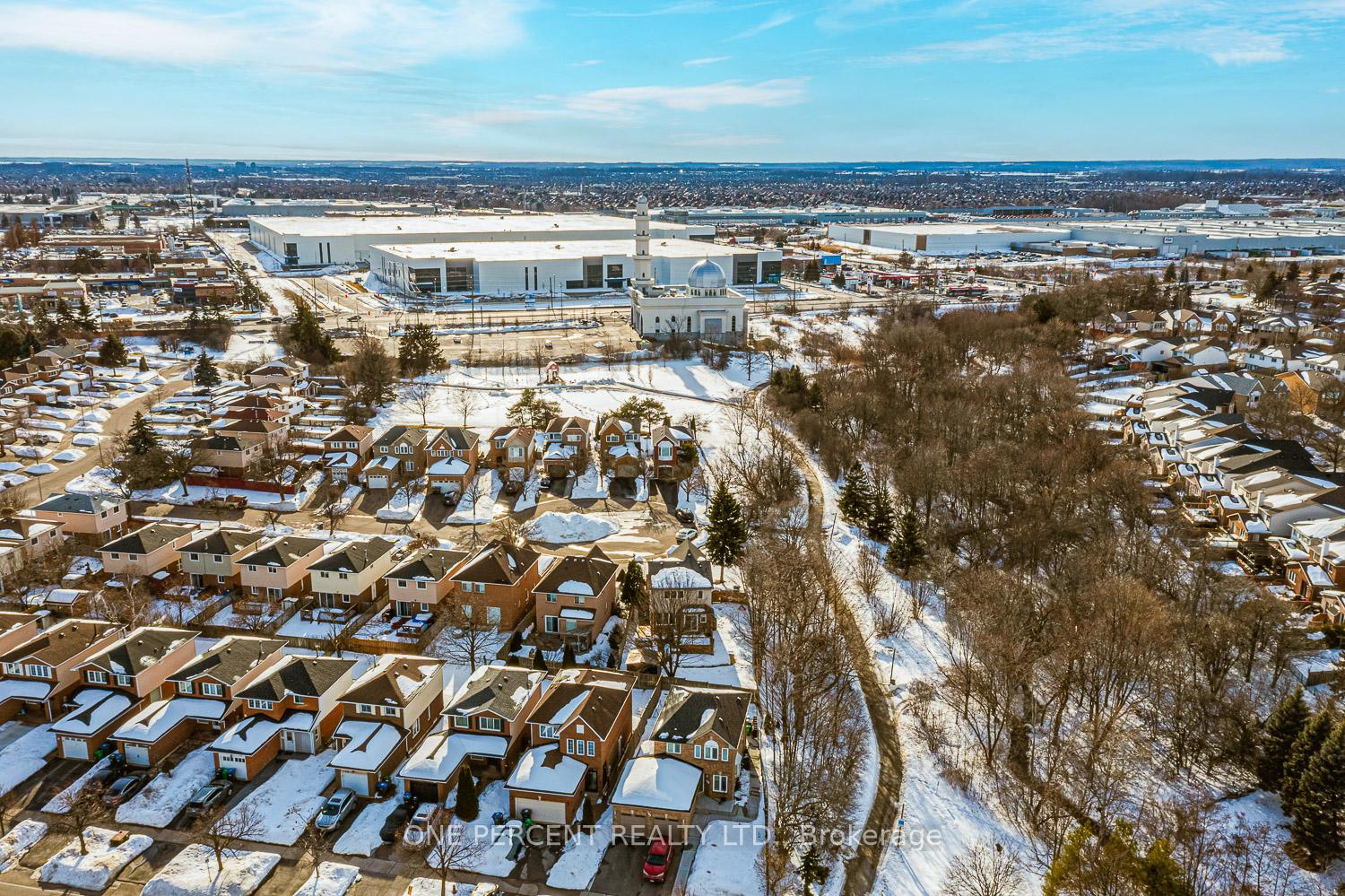 Photo 35 of 15 Sunshade Place, Brampton, Heart Lake West — HOMEH
