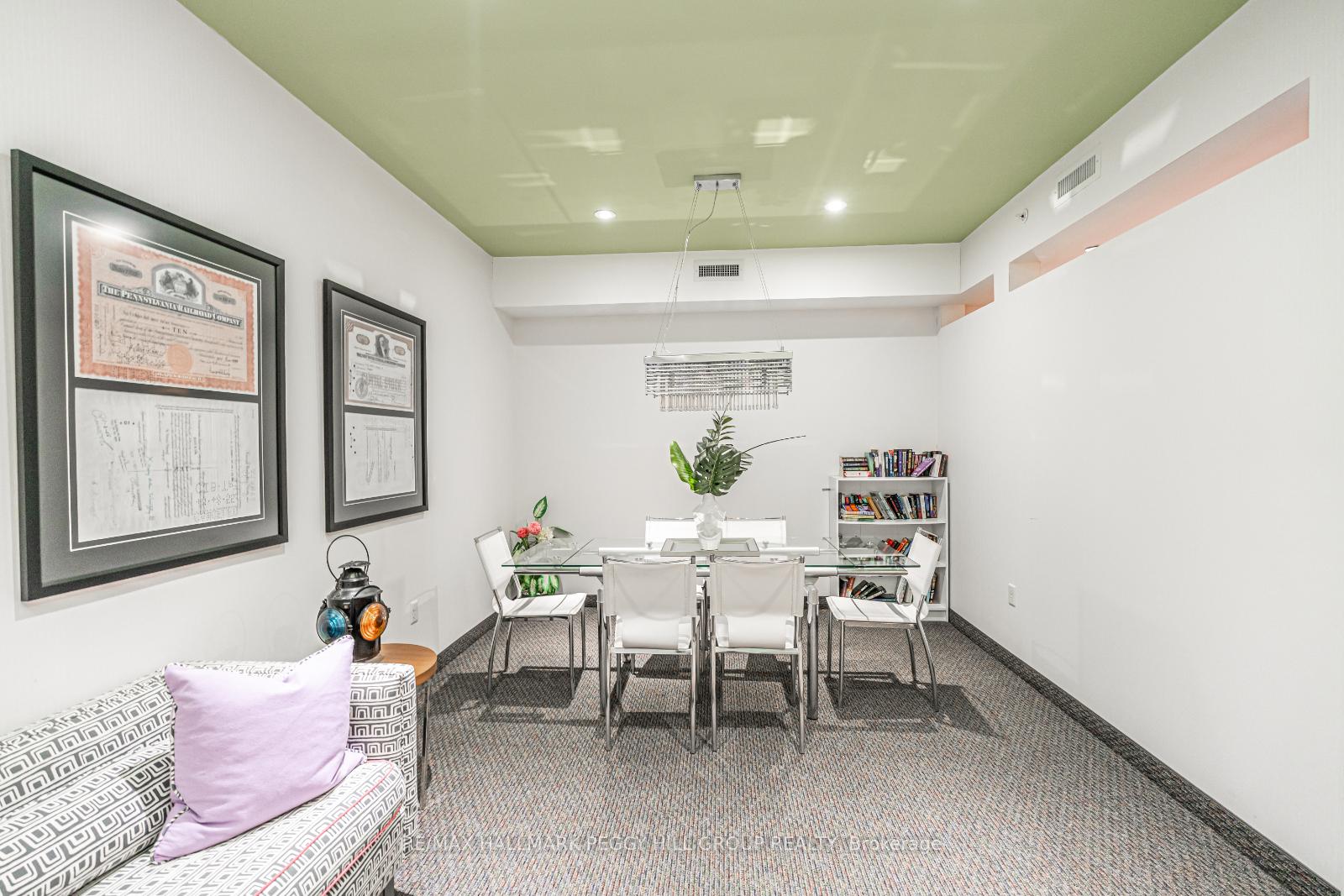 Photo 9 of Unit 309, 720 Yonge Street, Barrie, Painswick South — HOMEH