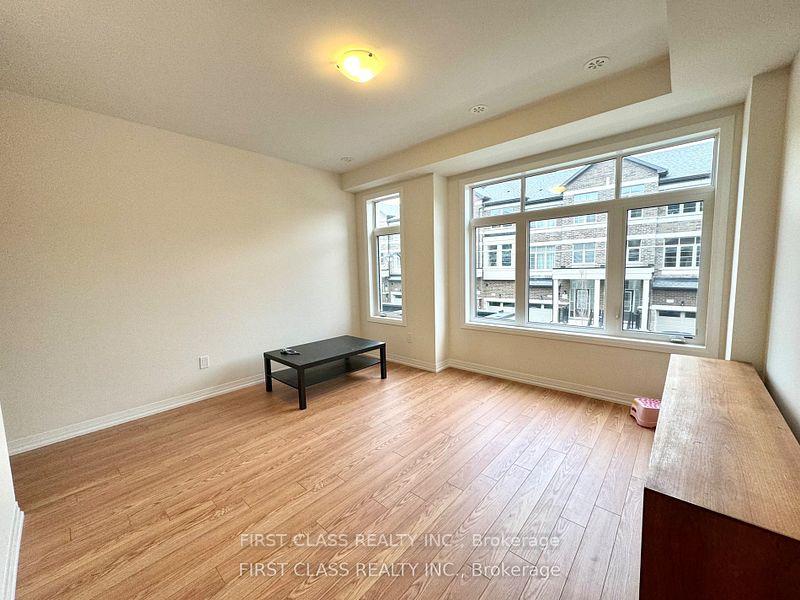 Photo 12 of 6 Sissons Way, Markham, Box Grove — HOMEH