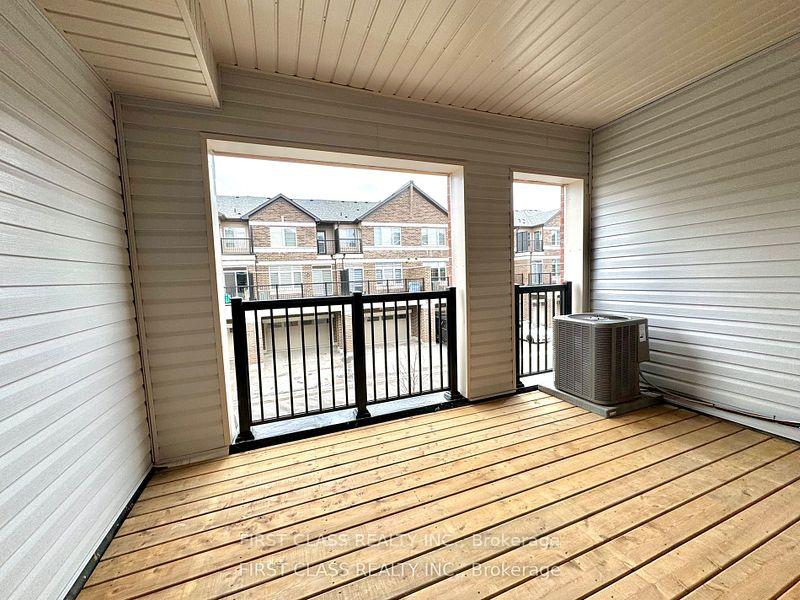Photo 18 of 6 Sissons Way, Markham, Box Grove — HOMEH
