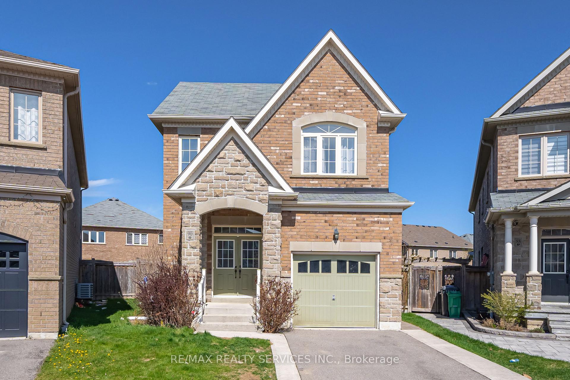 Front of 90 Meltwater Crescent