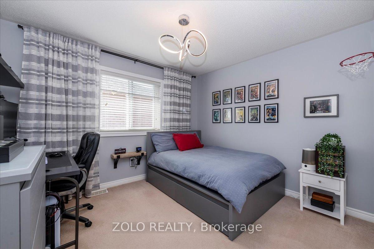 Photo 26 of 12 catherine Drive, Barrie, Painswick South — HOMEH