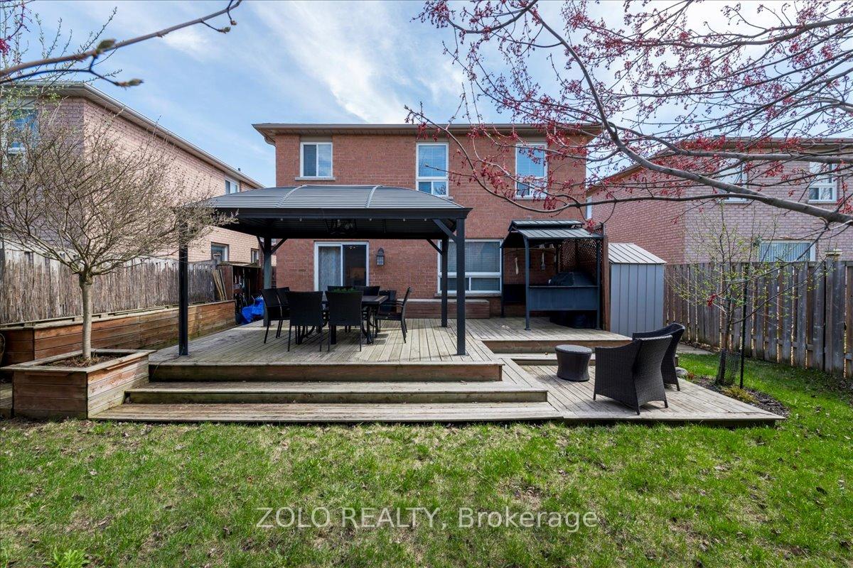 Photo 23 of 12 catherine Drive, Barrie, Painswick South — HOMEH
