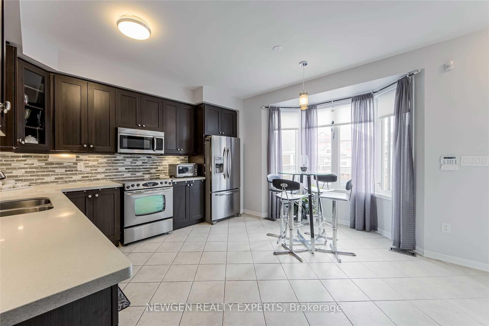 Photo 11 of 144 Terry Fox Street E, Markham, Cornell — HOMEH