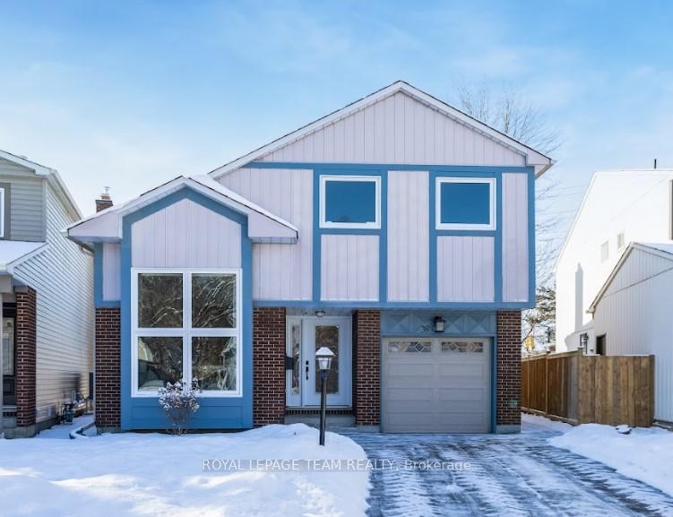 Photo 1 of 38 Riding Way, Ottawa, Kanata - Bridlewood — HOMEH