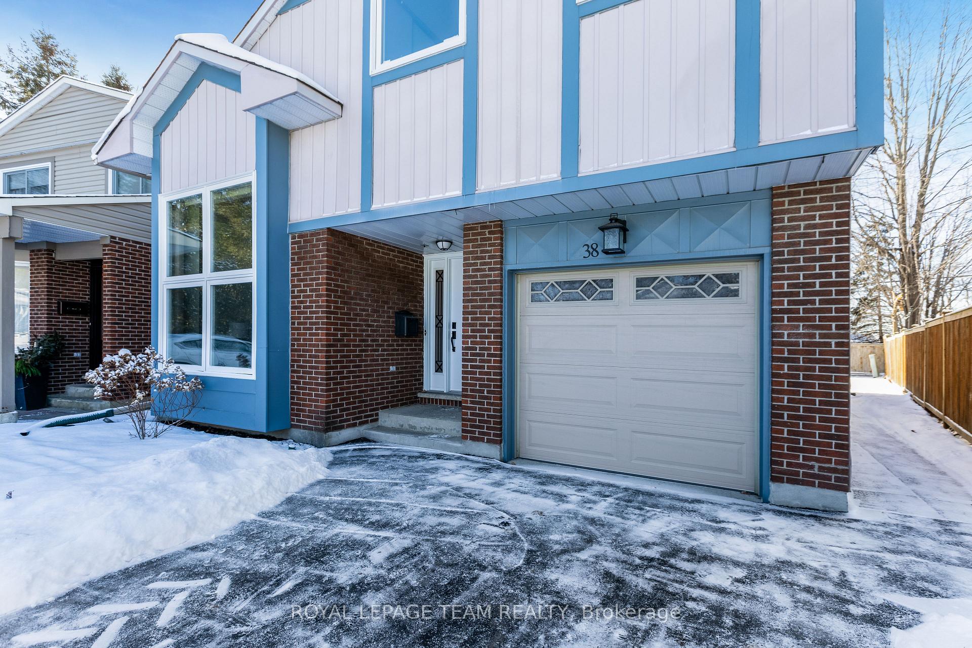 Photo 38 of 38 Riding Way, Ottawa, Kanata - Bridlewood — HOMEH