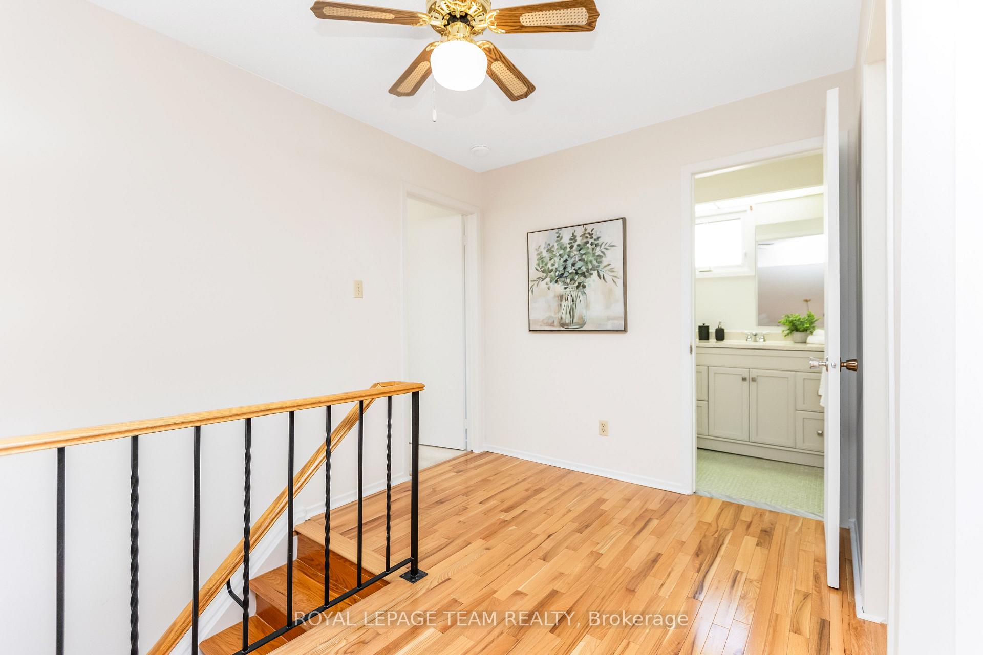 Photo 15 of 38 Riding Way, Ottawa, Kanata - Bridlewood — HOMEH