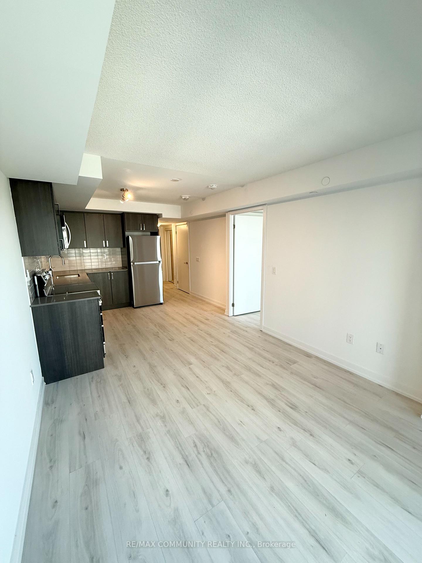 Photo 7 of Unit 1907, 1435 Celebration Drive, Pickering, Bay Ridges — HOMEH