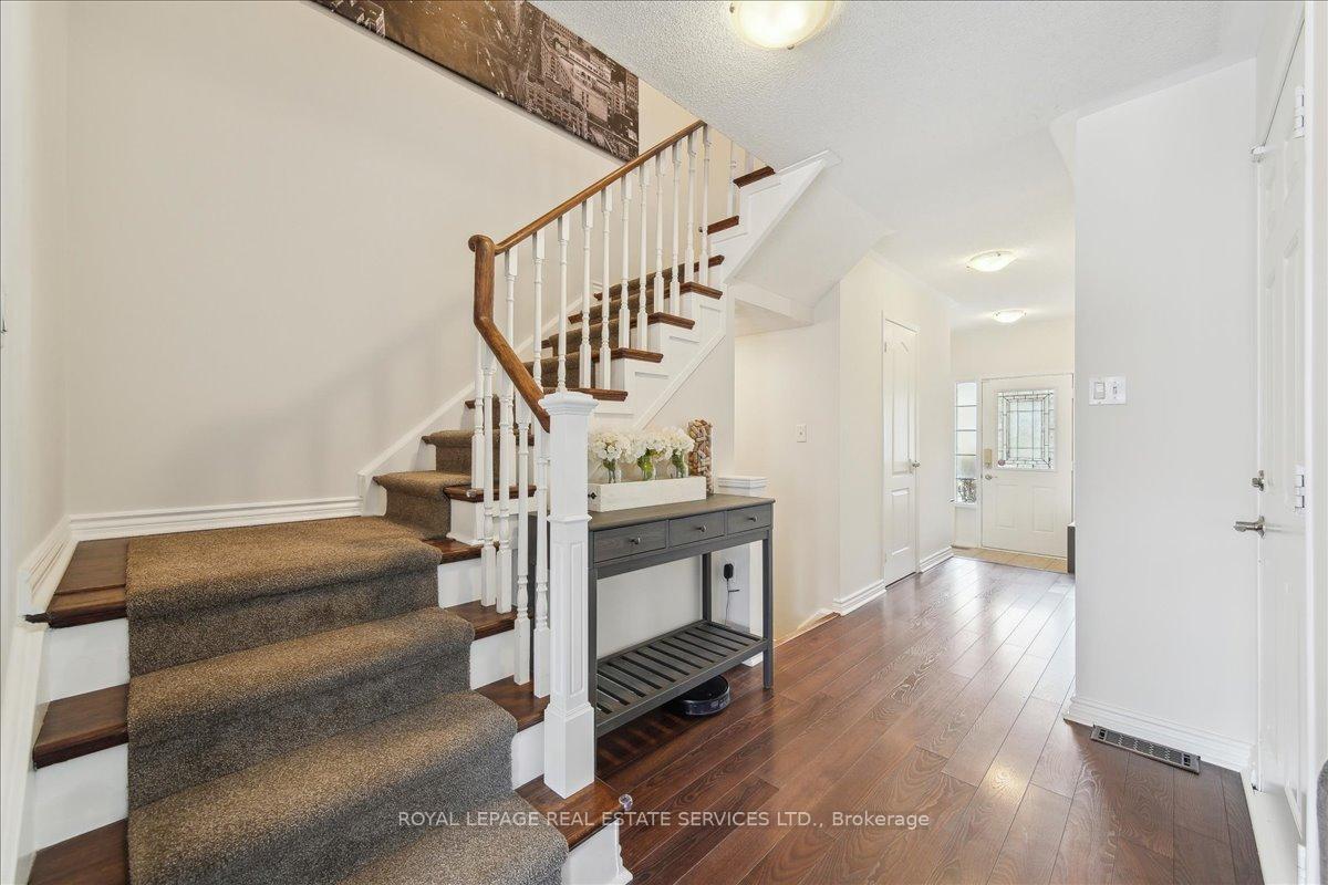 Photo 27 of 83 Crystal Glen Crescent, Brampton, Credit Valley — HOMEH