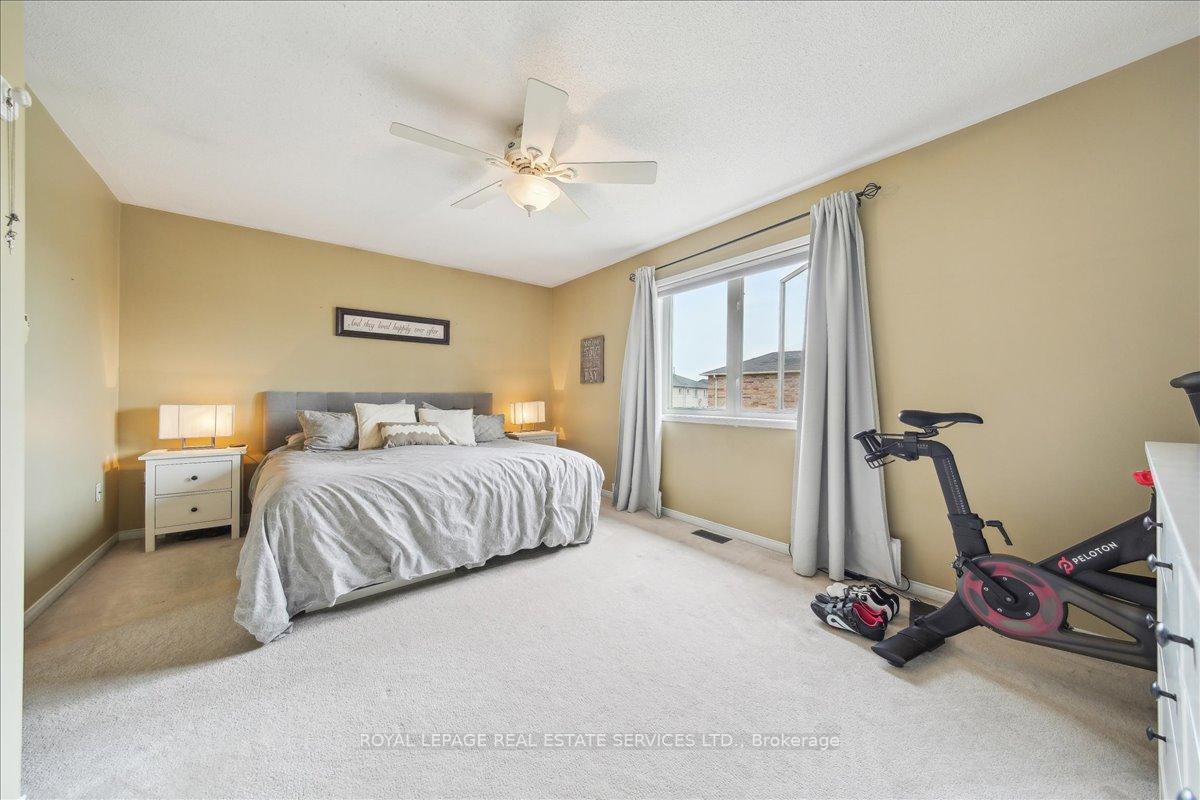 Photo 6 of 83 Crystal Glen Crescent, Brampton, Credit Valley — HOMEH