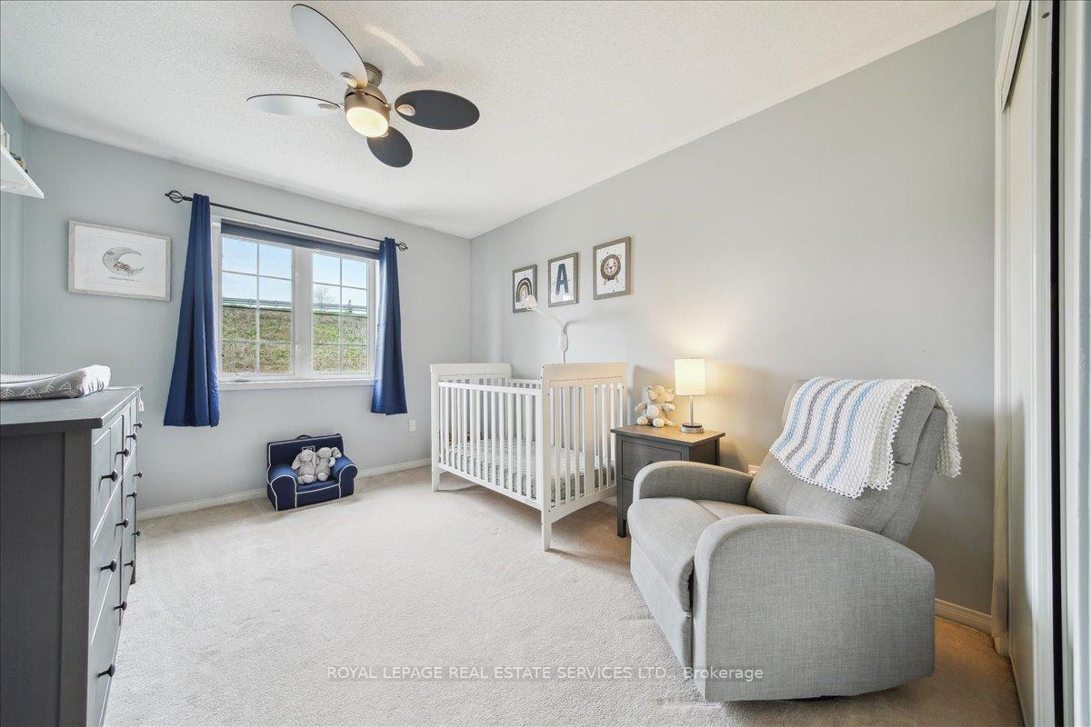 Photo 37 of 83 Crystal Glen Crescent, Brampton, Credit Valley — HOMEH