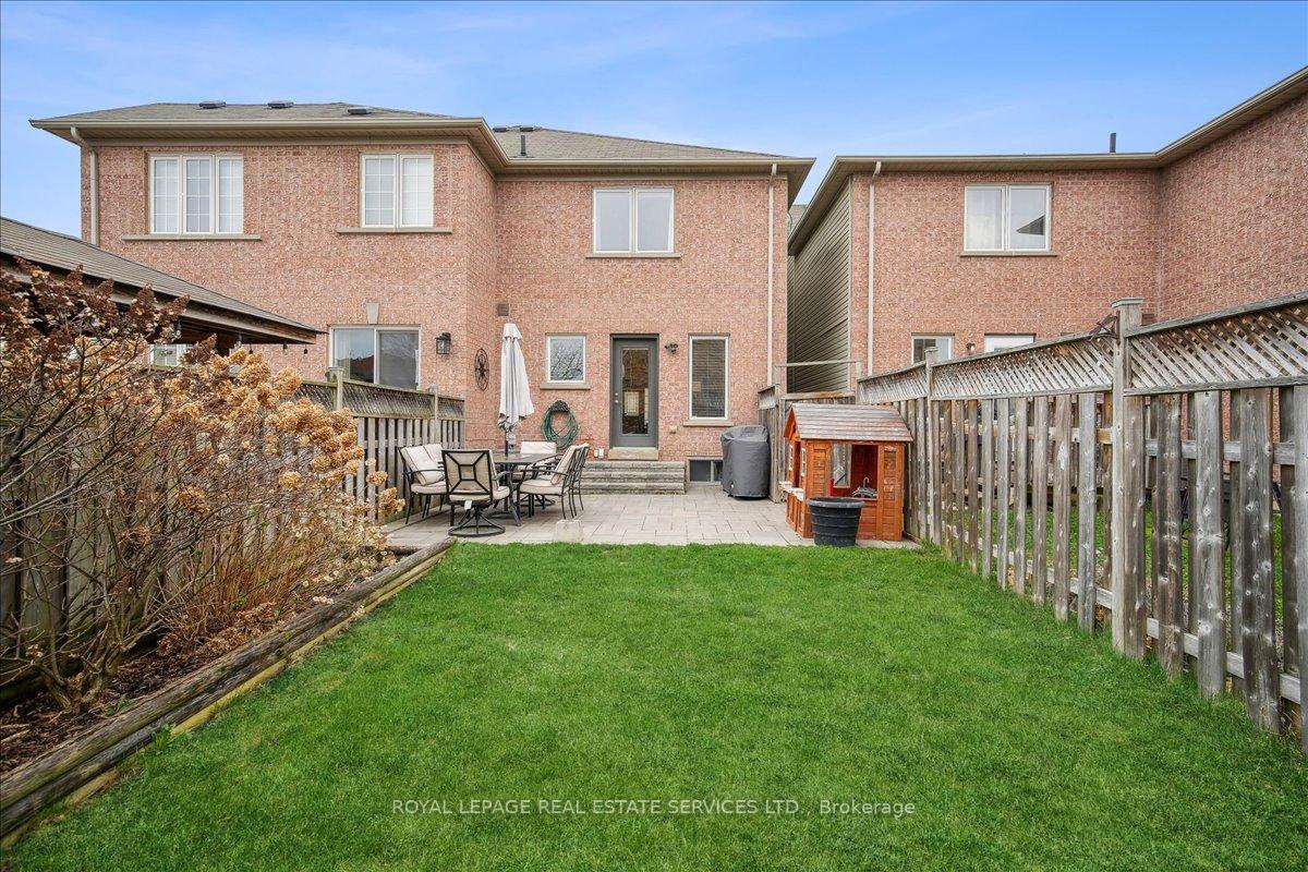Photo 30 of 83 Crystal Glen Crescent, Brampton, Credit Valley — HOMEH