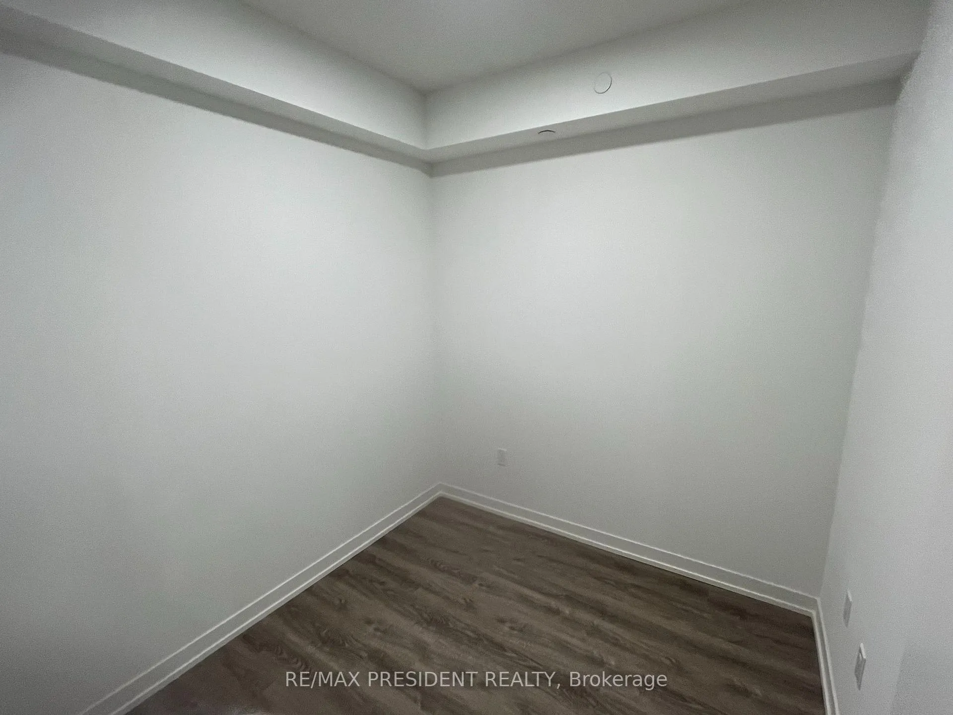 Photo 22 of Unit 4110, 8 Interchange Way, Vaughan, Vaughan Corporate Centre — HOMEH