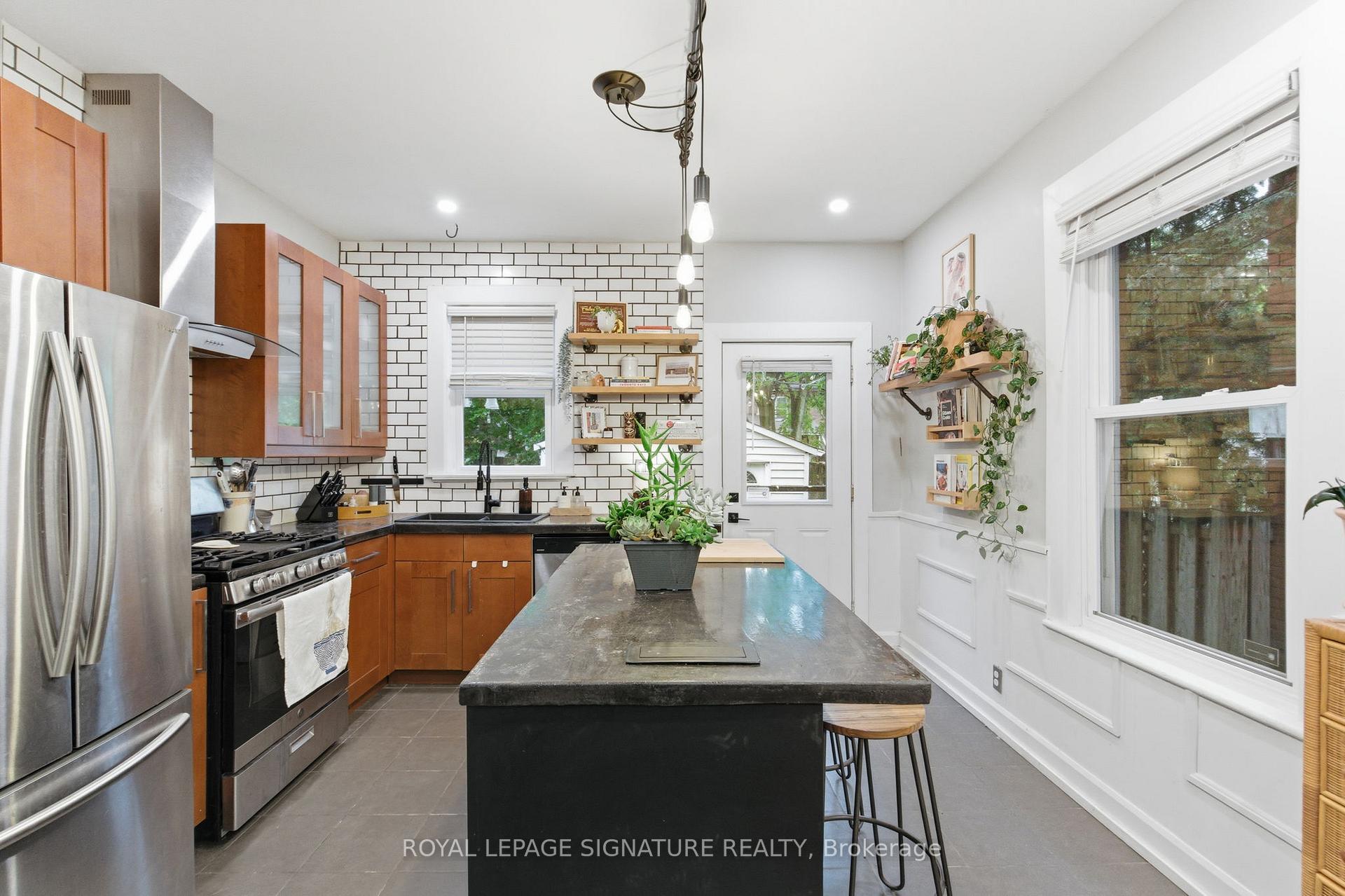 Photo 12 of 191 Burris Street, Hamilton, St. Clair — HOMEH