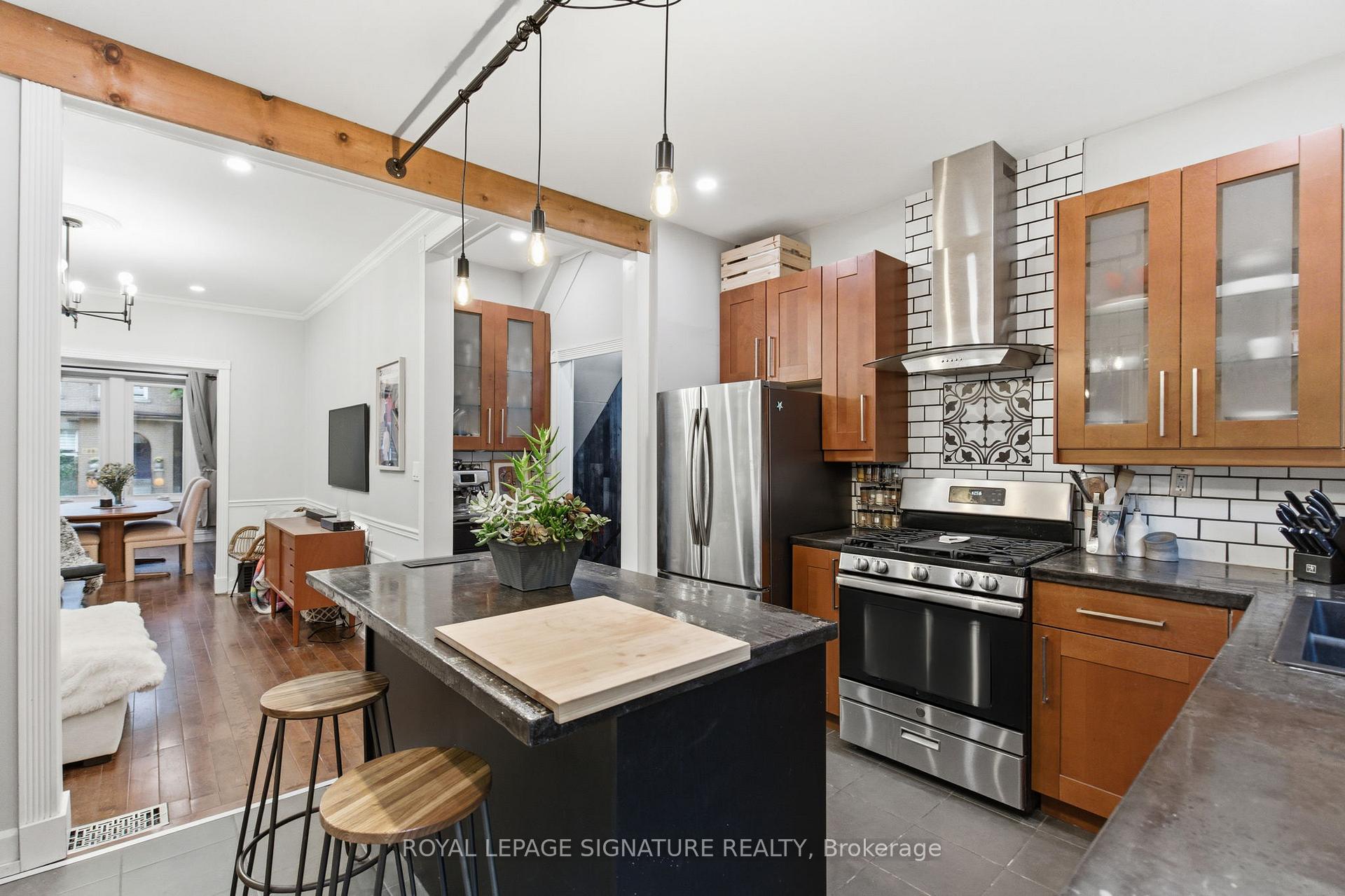 Photo 17 of 191 Burris Street, Hamilton, St. Clair — HOMEH