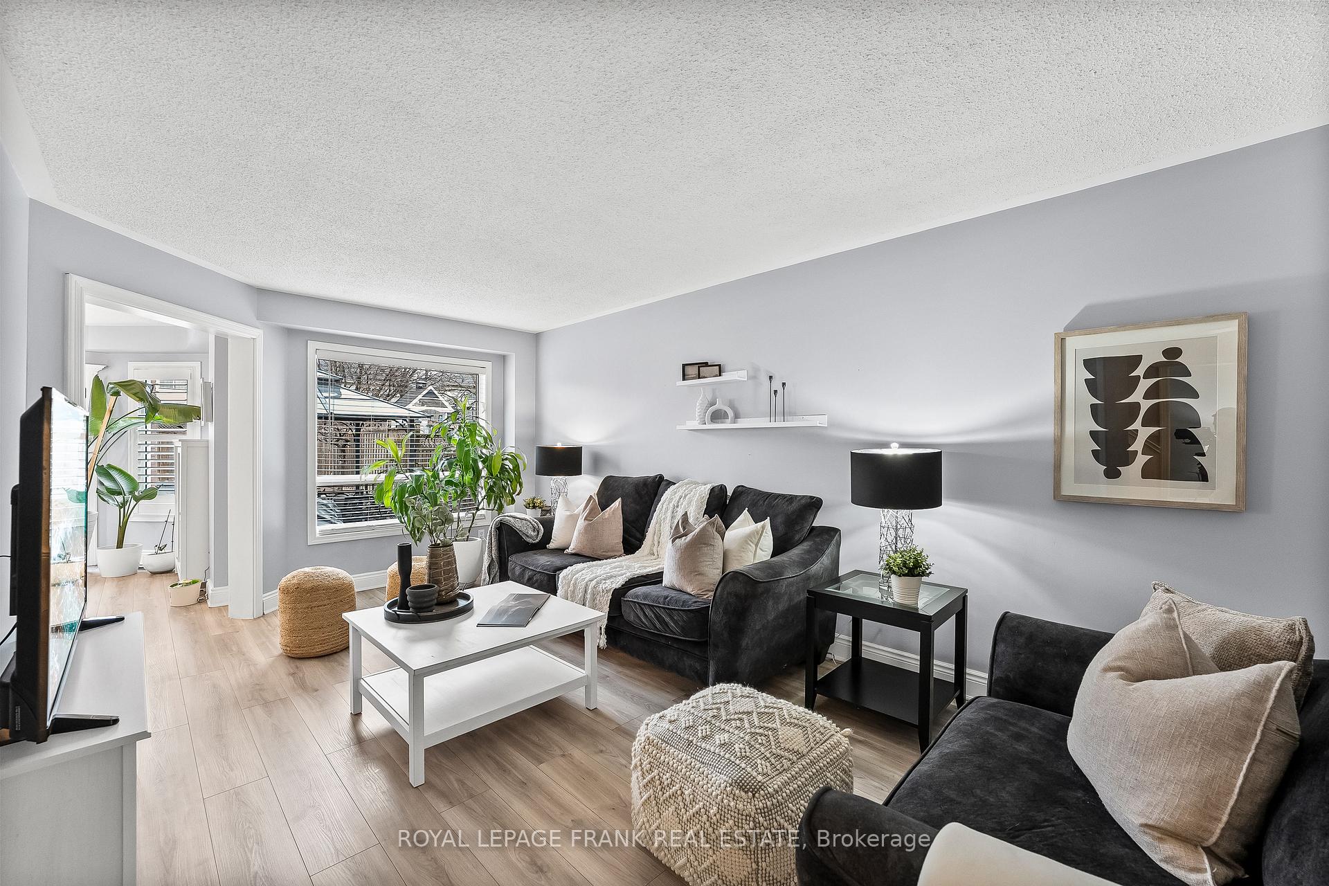Photo 40 of 36 Kershaw Street, Clarington, Bowmanville — HOMEH