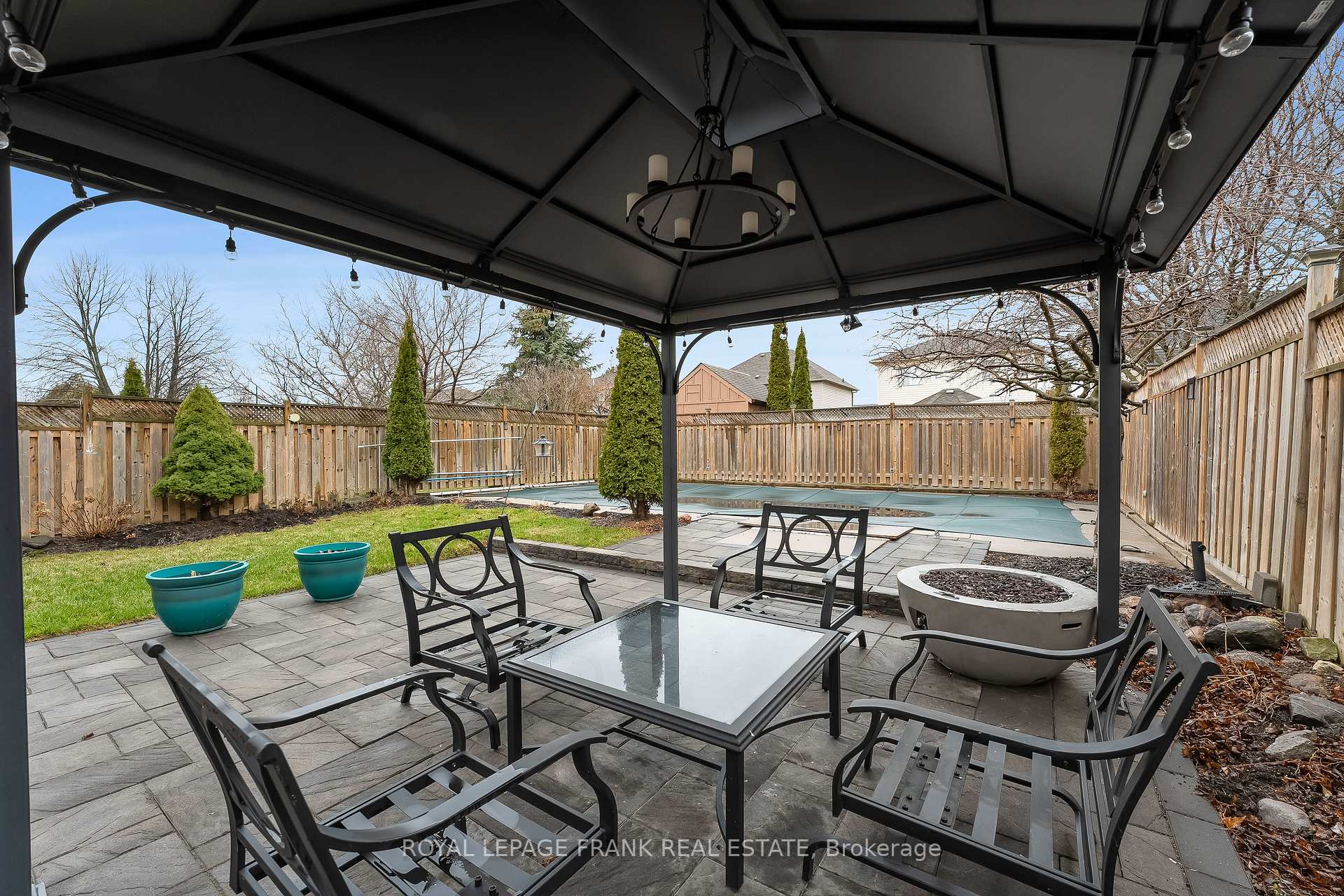 Photo 32 of 36 Kershaw Street, Clarington, Bowmanville — HOMEH