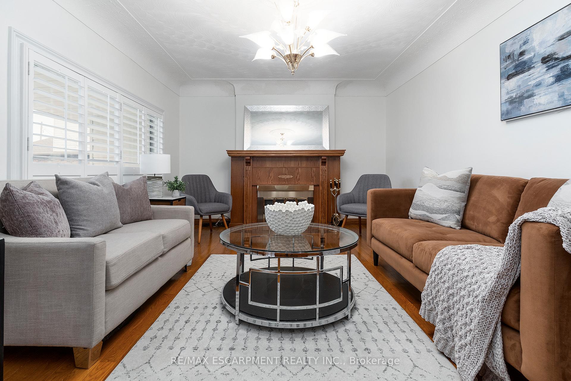 Photo 5 of 808 West 5TH Street, Hamilton, Gourley — HOMEH