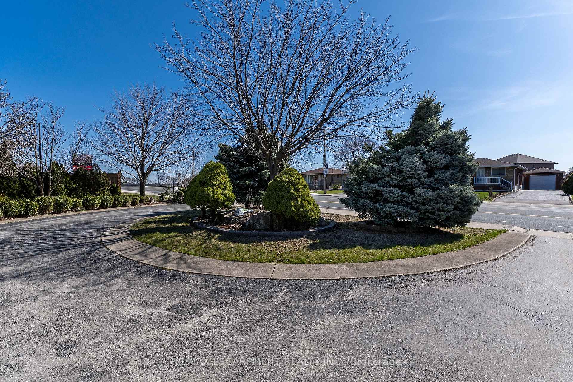 Photo 30 of 808 West 5TH Street, Hamilton, Gourley — HOMEH