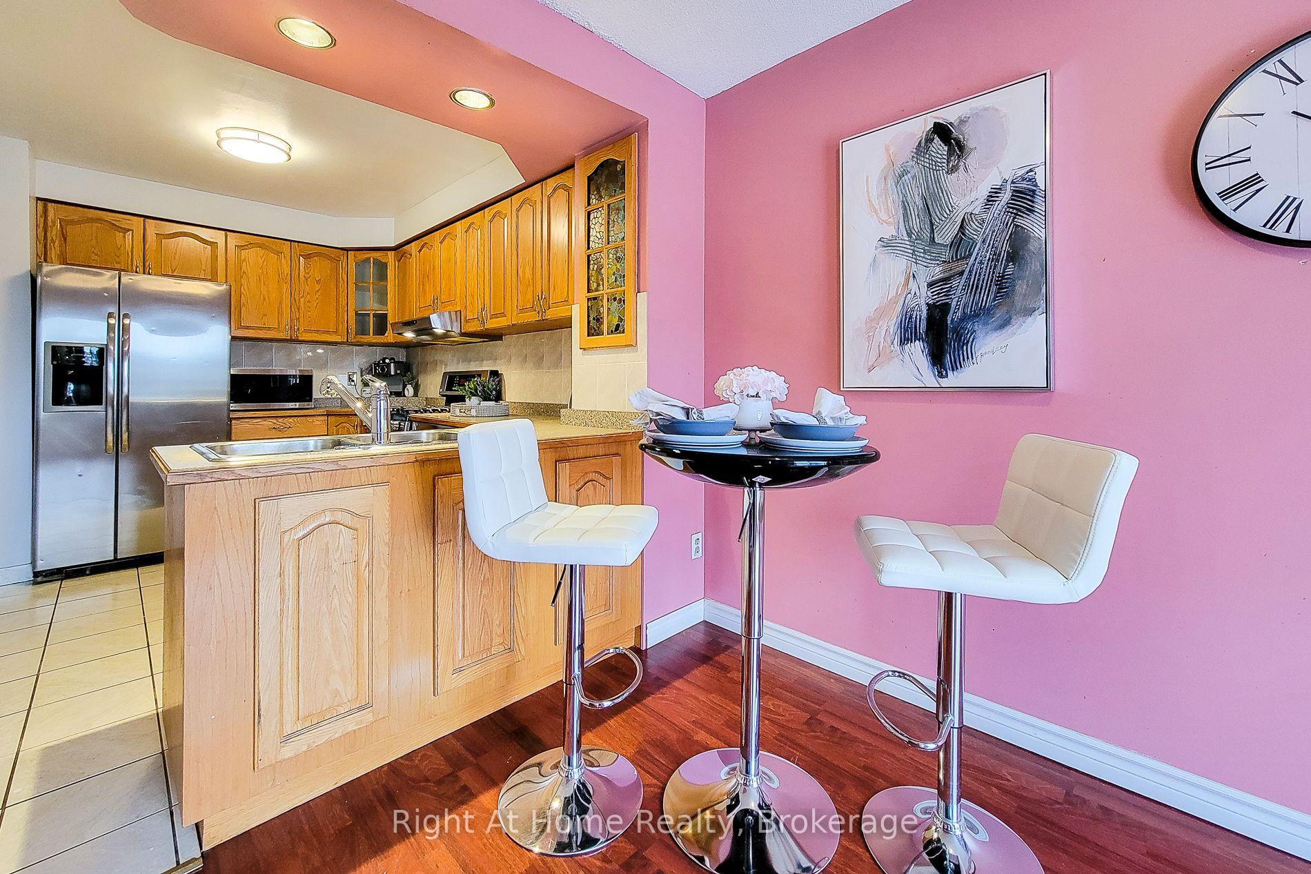 Photo 6 of Unit 4, 860 Rymal Road E, Hamilton, Broughton — HOMEH