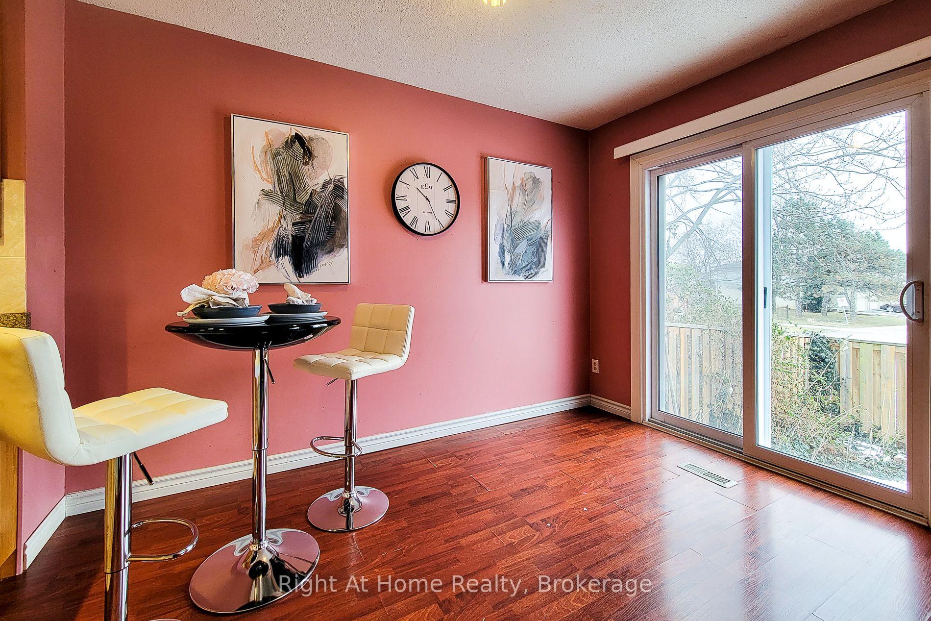 Photo 33 of Unit 4, 860 Rymal Road E, Hamilton, Broughton — HOMEH