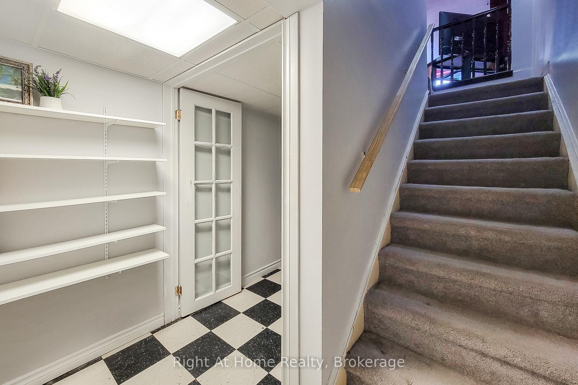 Photo 15 of Unit 4, 860 Rymal Road E, Hamilton, Broughton — HOMEH